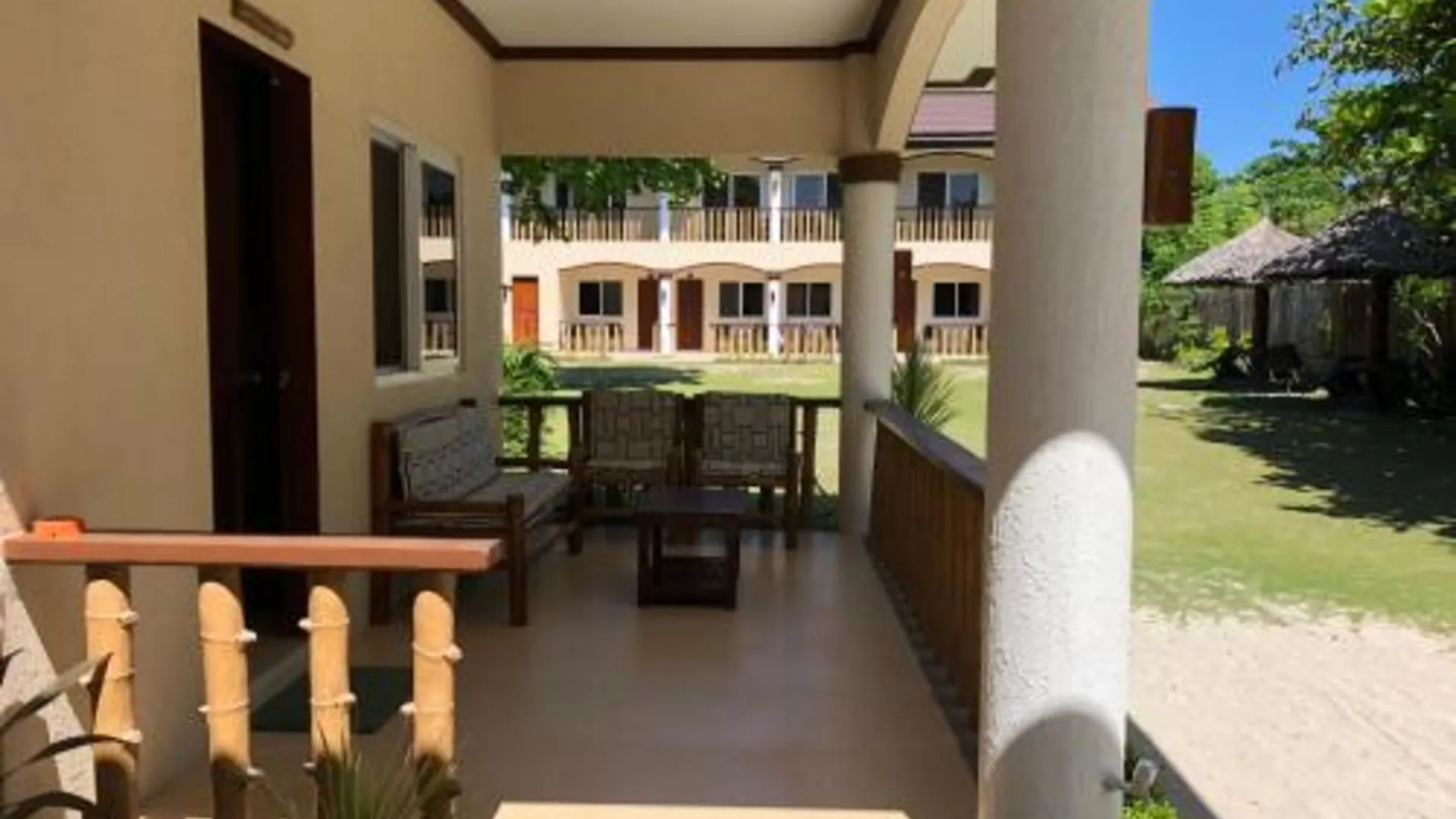 세부 말라파스쿠아 스타라이트 리조트 2성급 호텔 외관