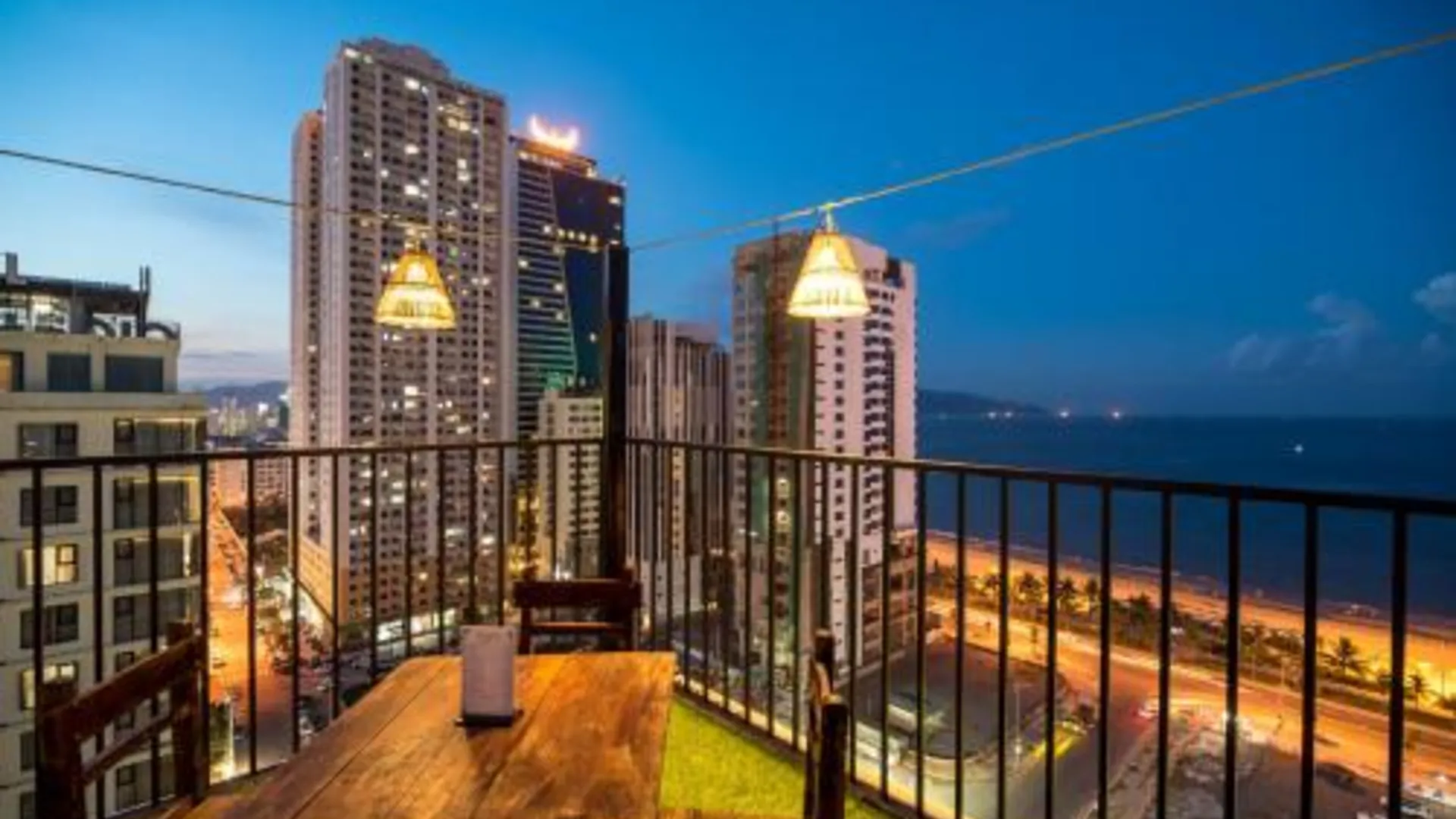 다낭 낫 민 호텔 앤 아파트먼트 4성급 호텔 수영장