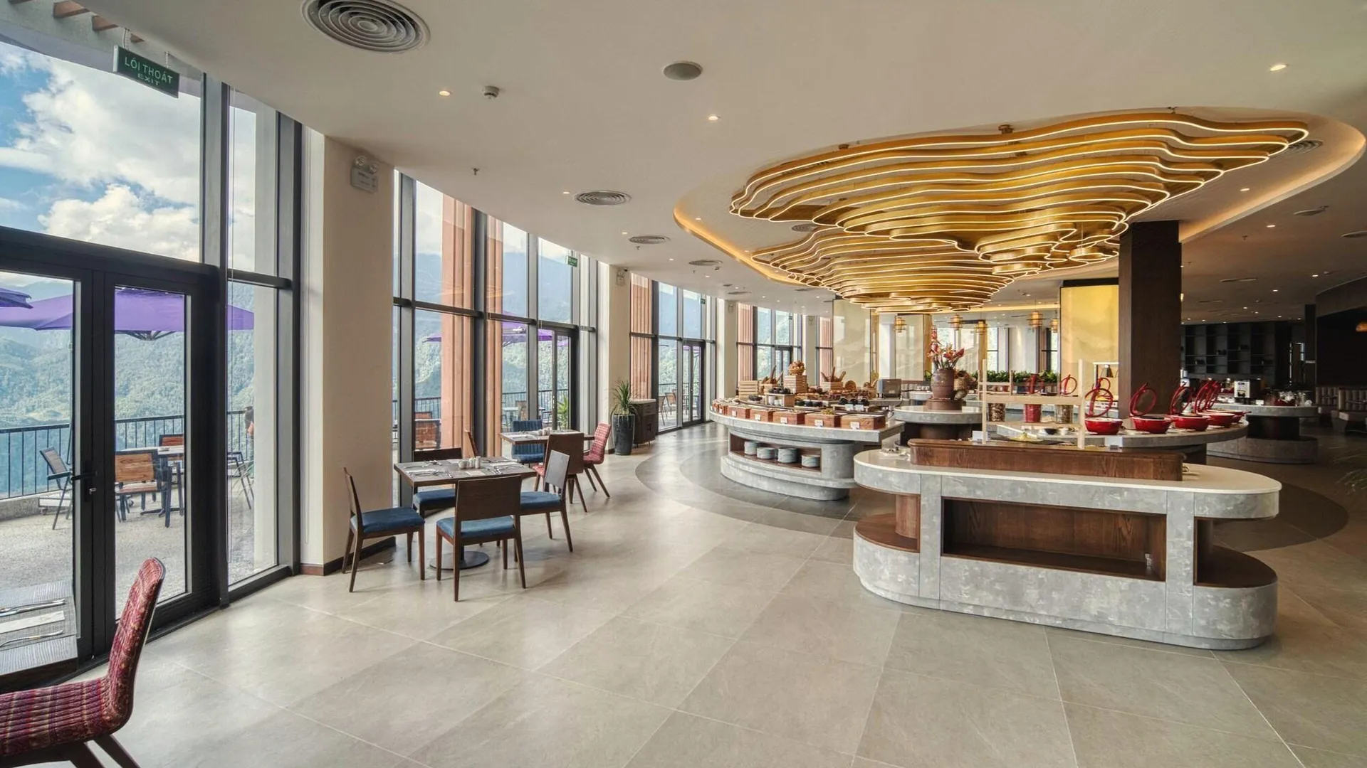 사파 레이디 힐 사파 리조트 5성급 호텔 외관