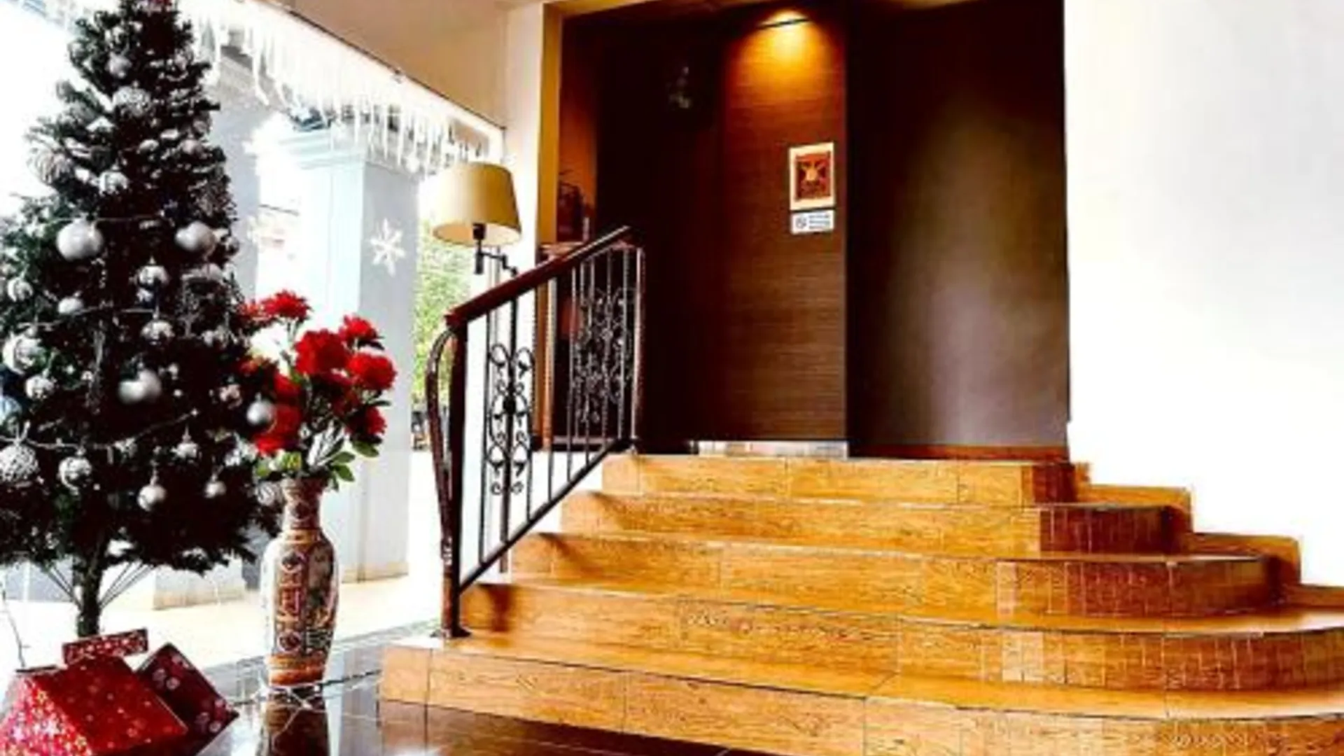 조호바루 / 조호르바루 골드 코트 호텔@ 타만 페랑기 2성급 호텔 외관