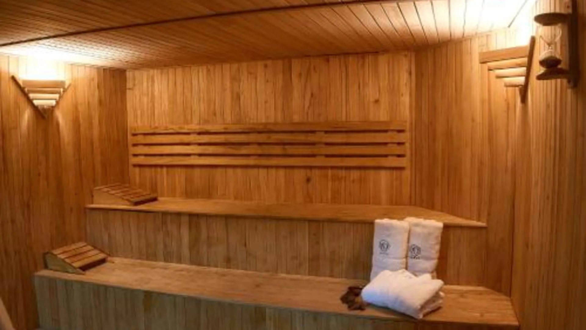 투쿠만 카탈리나스 파크 호텔 5성급 호텔 부대시설