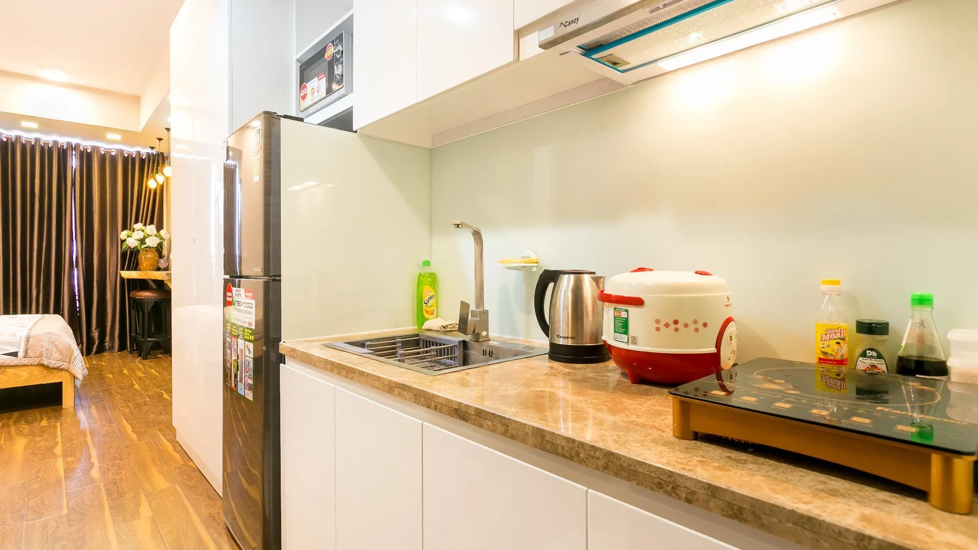 호치민 4군의 아파트먼트 (30m², 침실 1개, 프라이빗 욕실 1개) 4성급 싱글룸 외관