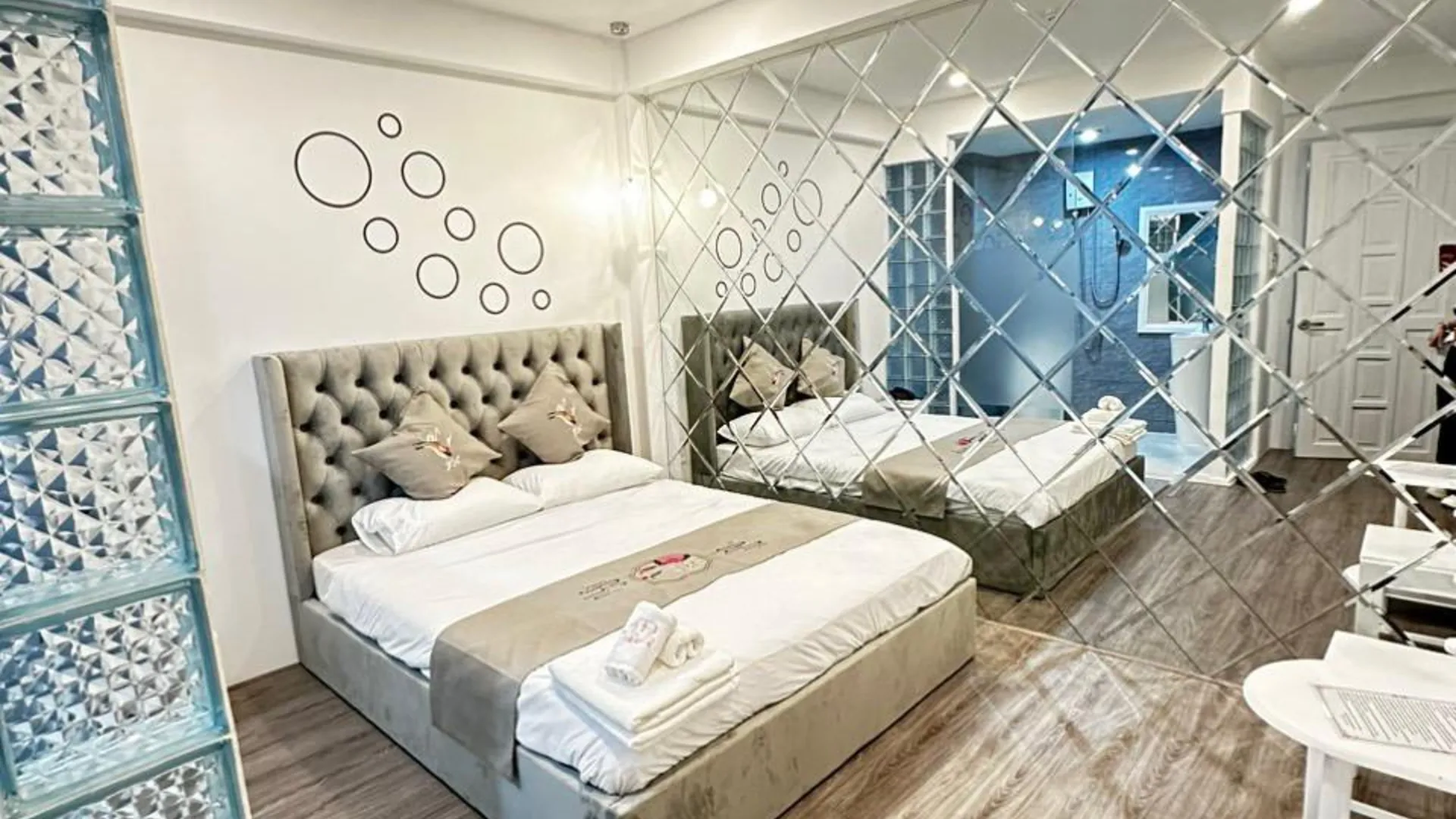 호치민 응우옛 하 호텔 3성급 호텔 수영장