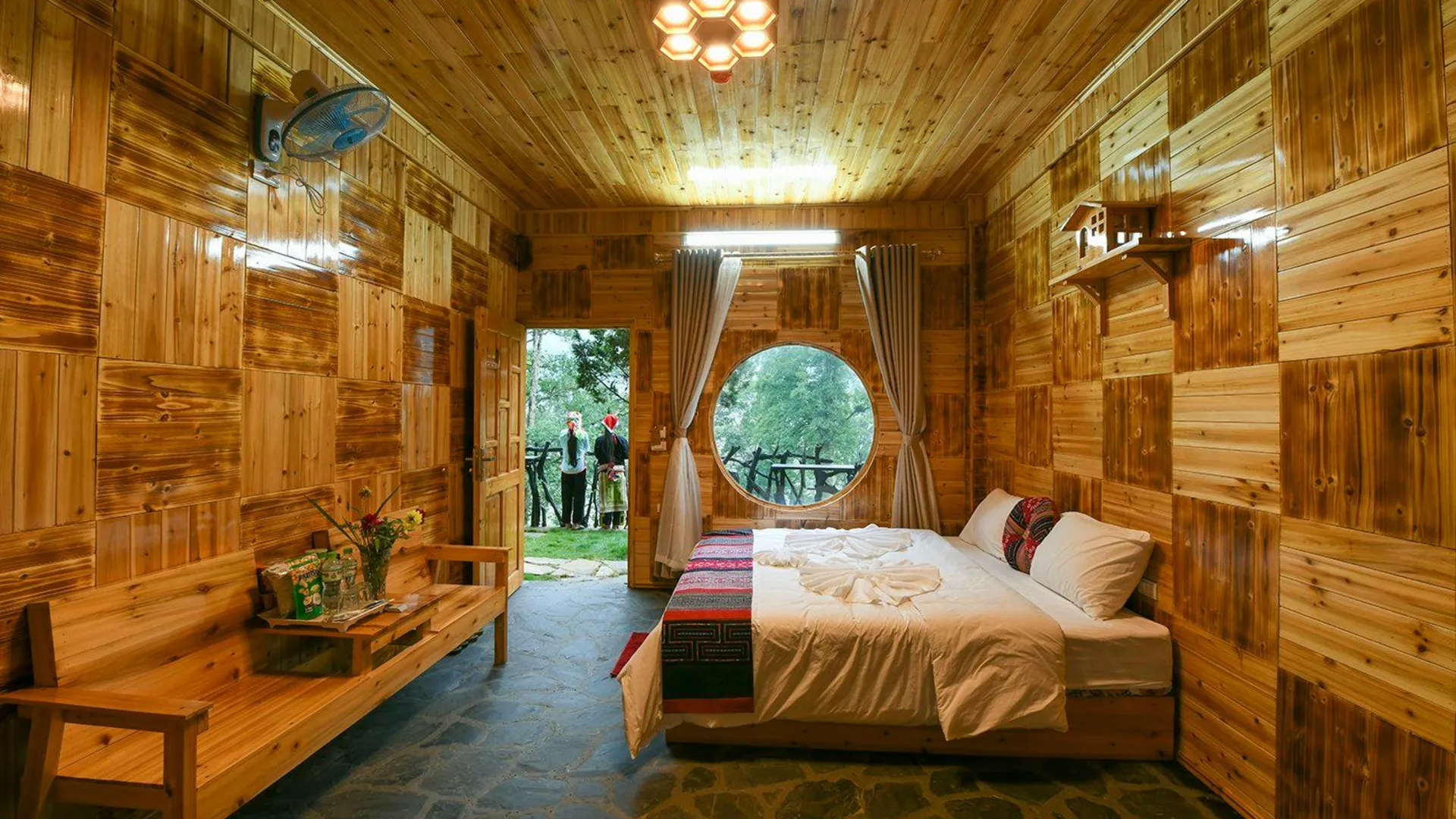 사파 MT 하우스 사파 - 마운틴 앤 테라스드 필즈 뷰 앤 트레킹 투어 3성급 호텔 스위트룸