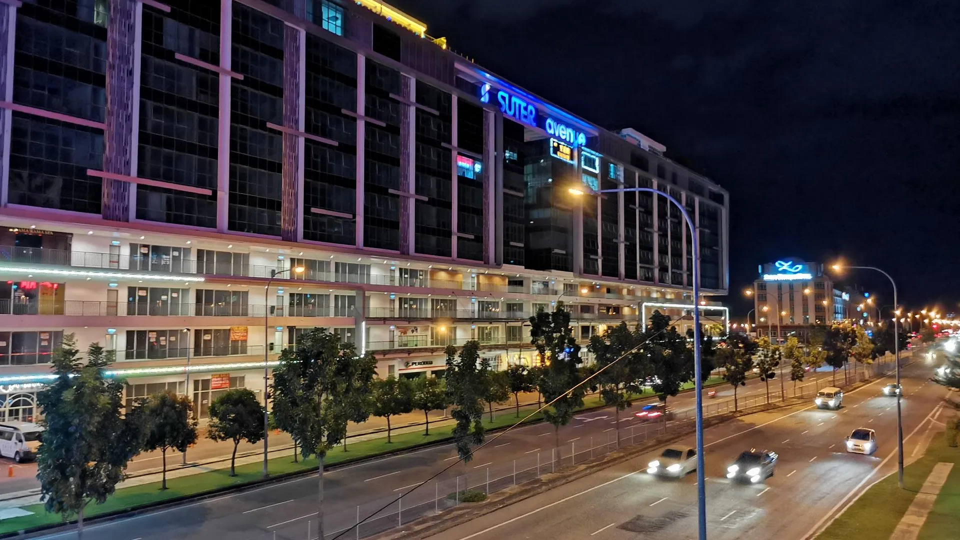 코타키나발루 그리니지 홈스테이 앳 수테라 애비뉴 4성급 게스트하우스 수영장