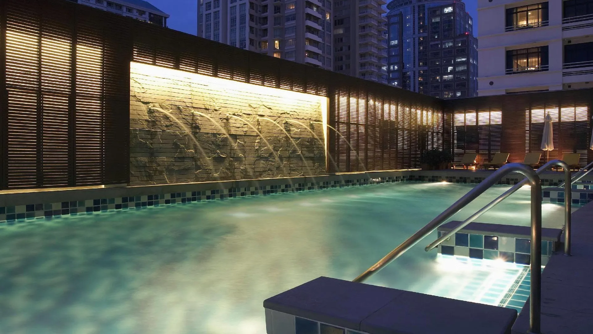 방콕 더 더치스 호텔 5성급 호텔 수영장