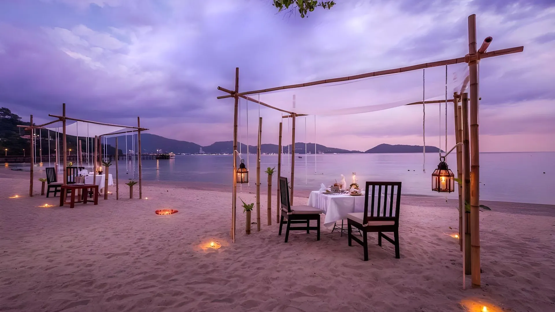 푸켓 타본 비치 빌리지 리조트 앤 스파 푸켓 5성급 호텔 전망