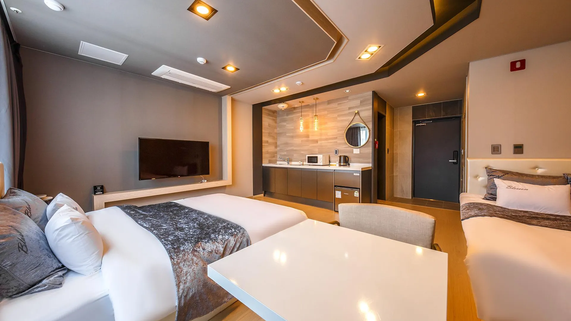 여수 여수 호텔 블라썸 1성급 호텔 스위트룸