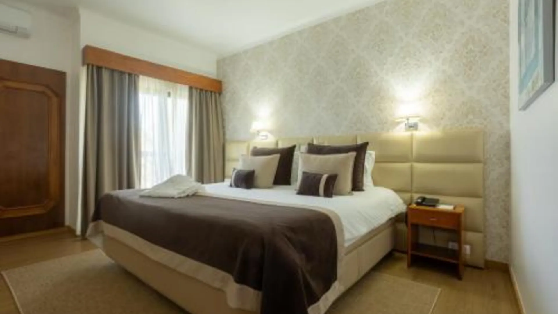 벨라스 Hotel Sao Jorge Garden 3성급 호텔 스위트룸