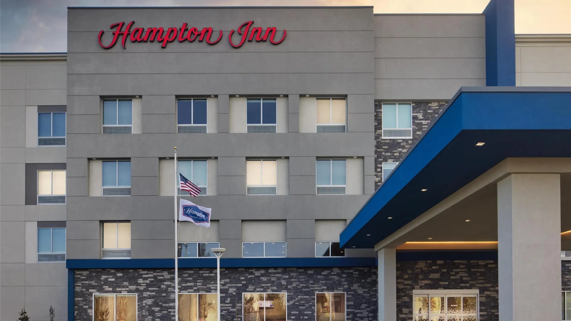 레드몬드 (OR) 햄프턴 인 바이 힐튼 레드먼드 벤드 에어포트 3성급 호텔 외관