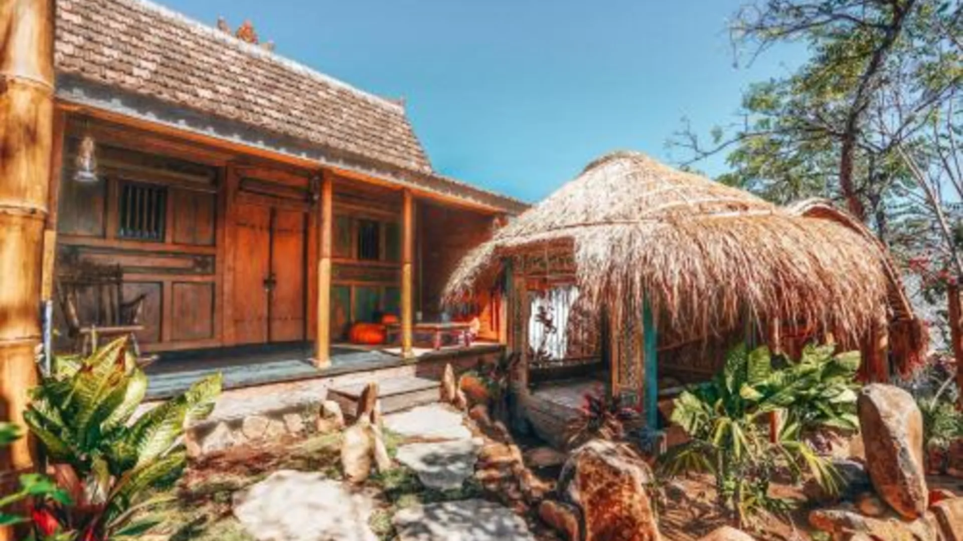 발리 Blue Earth Village 호텔 수영장