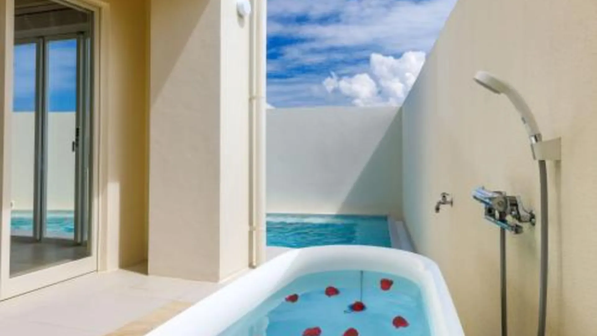 오키나와 본섬 리조트 빌라 카푸카 코우리지마 5성급 호텔 레스토랑