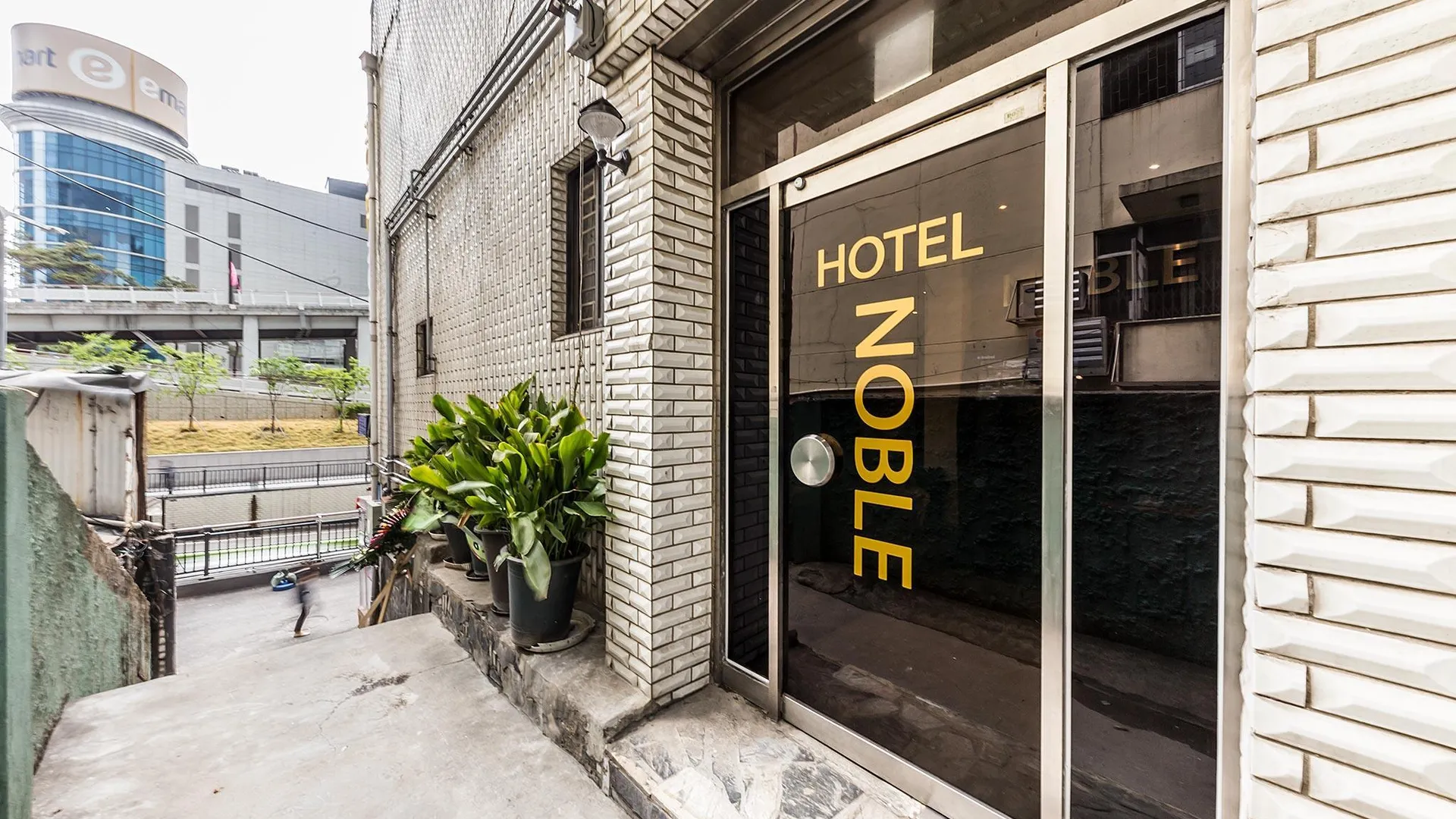 서울 호텔 노블 용산 2성급 호텔 전망