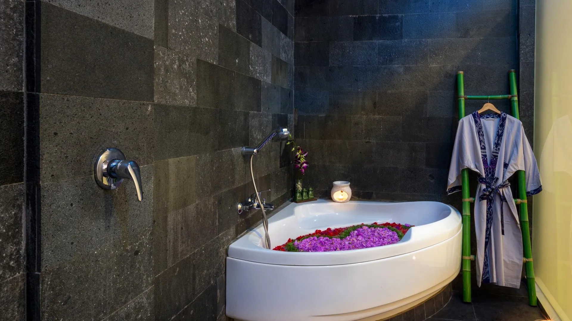 발리 옴 함 리트리트 앤 리조트 4성급 호텔 객실