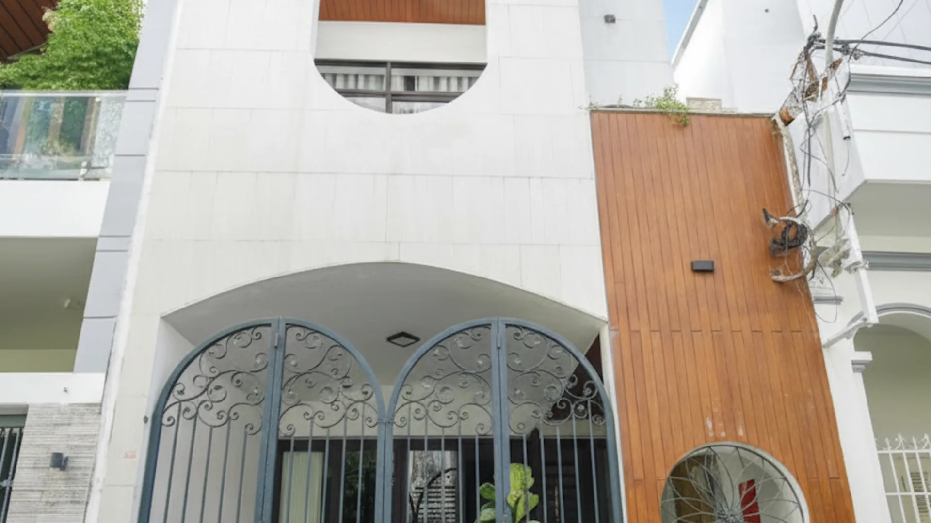 다낭 프억 미의 빌라 (100m², 침실 4개, 프라이빗 욕실 4개) 2성급 싱글룸 레스토랑