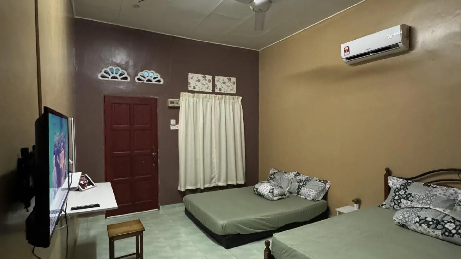 말라카 D' Rumah Hijau Village Resort (Rumah Hijau Melaka) With Swimming Pool 2성급 호텔 스위트룸