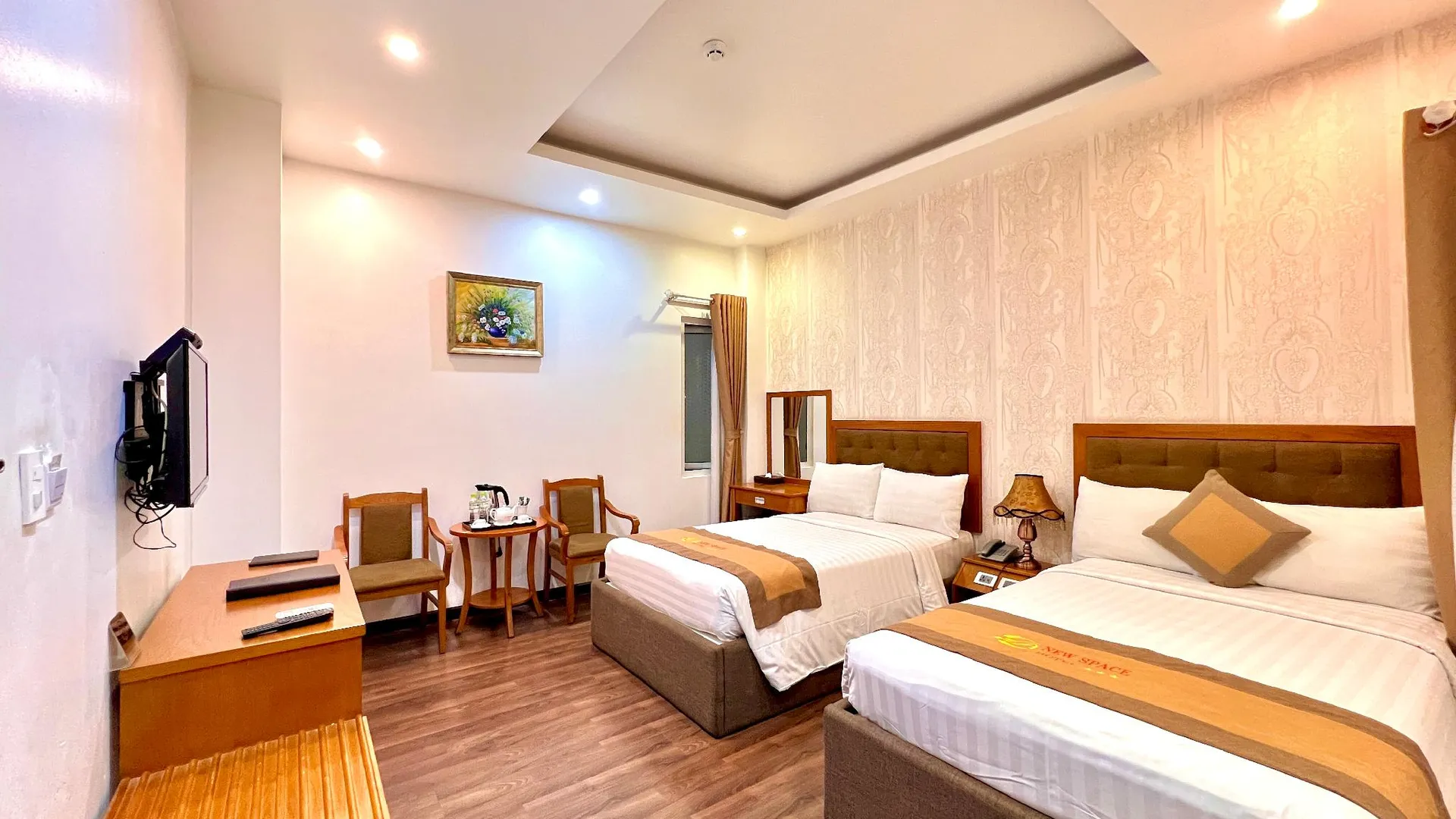호치민 뉴 스페이스 호텔 에어포트 3성급 호텔 스위트룸
