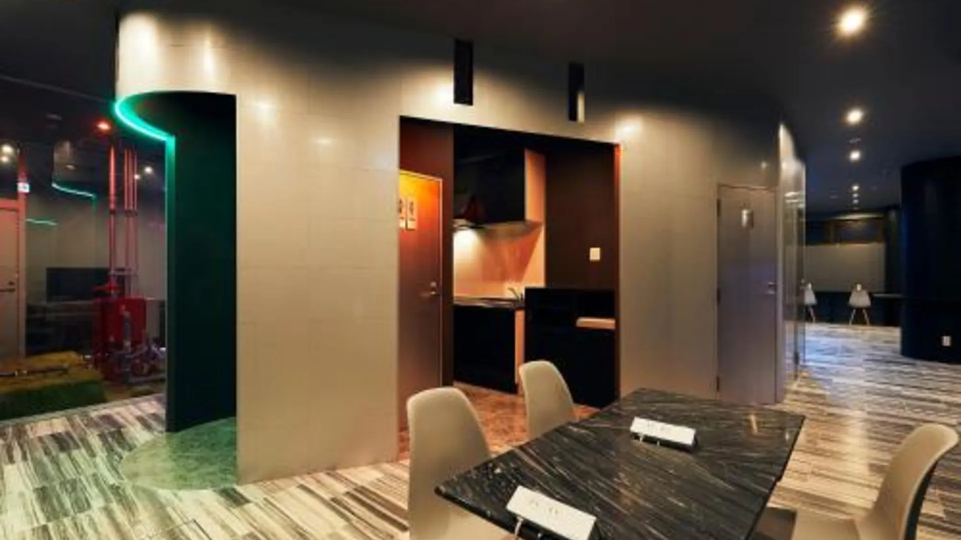 오사카 Hotel Pivot ShinImamiya Ekimae 1성급 호텔 로비