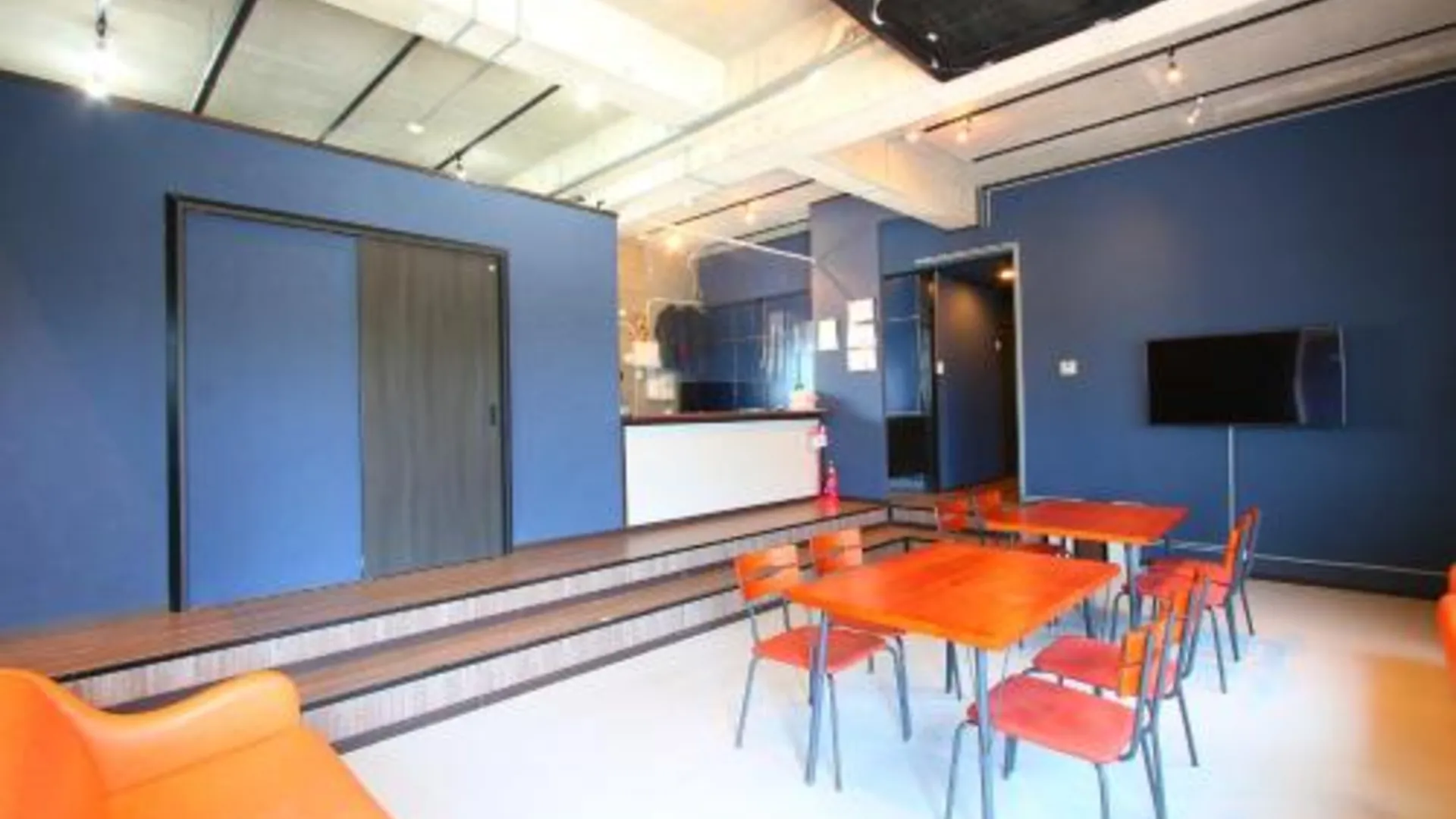 오키나와 본섬 DO PI-CAN 2성급 호텔 외관