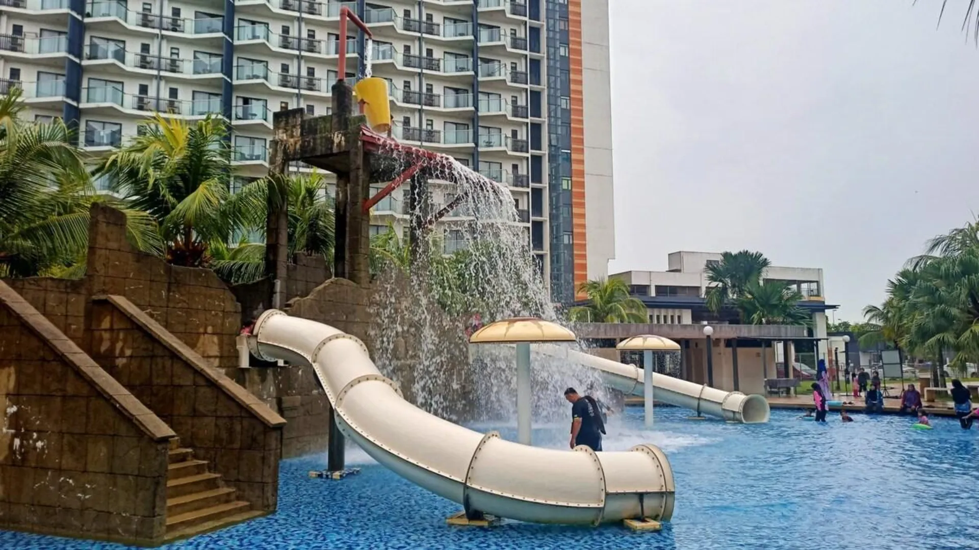 쿠안탄 베세라의 아파트먼트 (75m², 침실 2개, 프라이빗 욕실 2개) 4성급 싱글룸 레스토랑