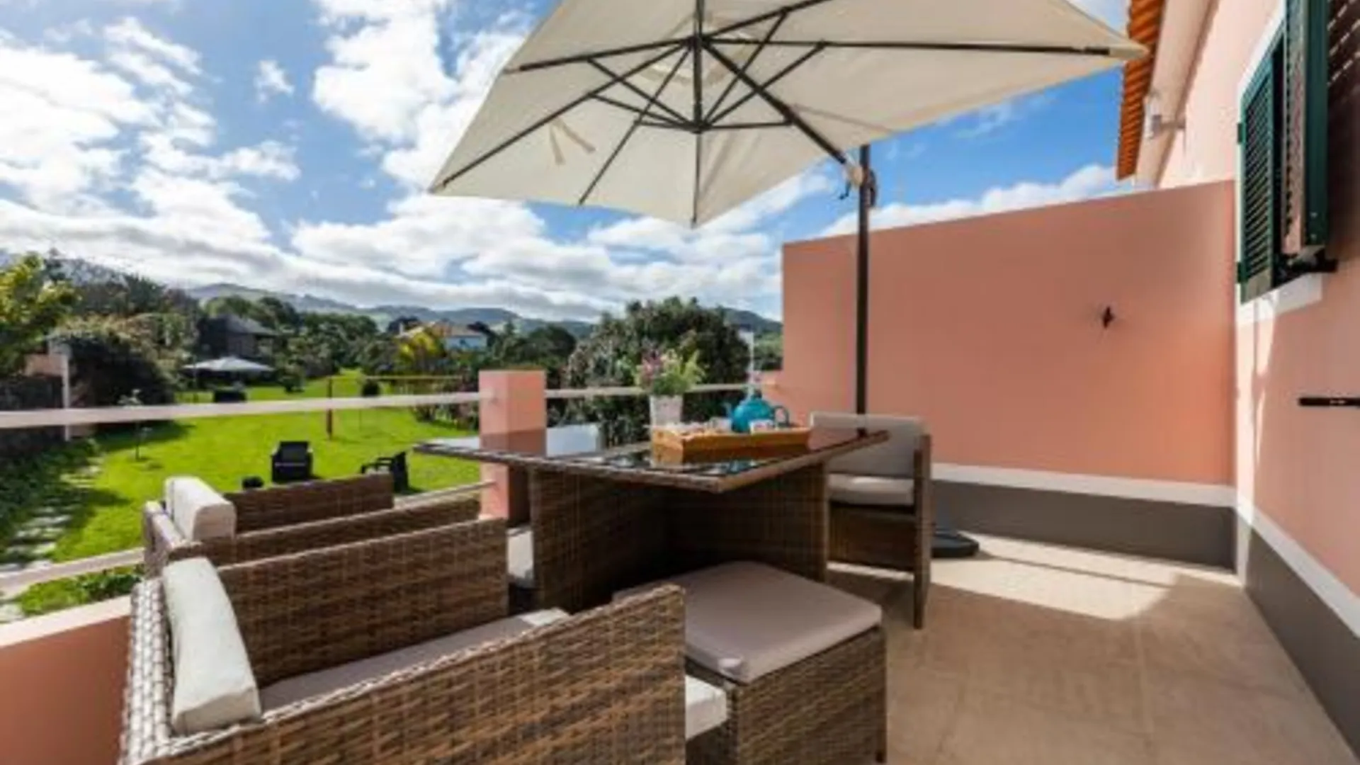 리베라 그란데 Atlantico Apartments 4성급 게스트하우스 로비