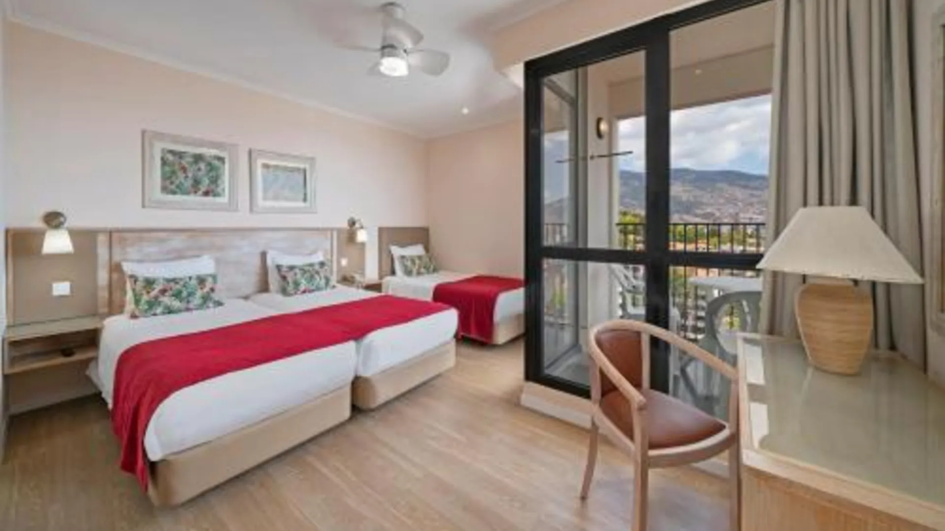 마데이라 섬 Dorisol Buganvilia Studio Hotel 3성급 호텔 스위트룸