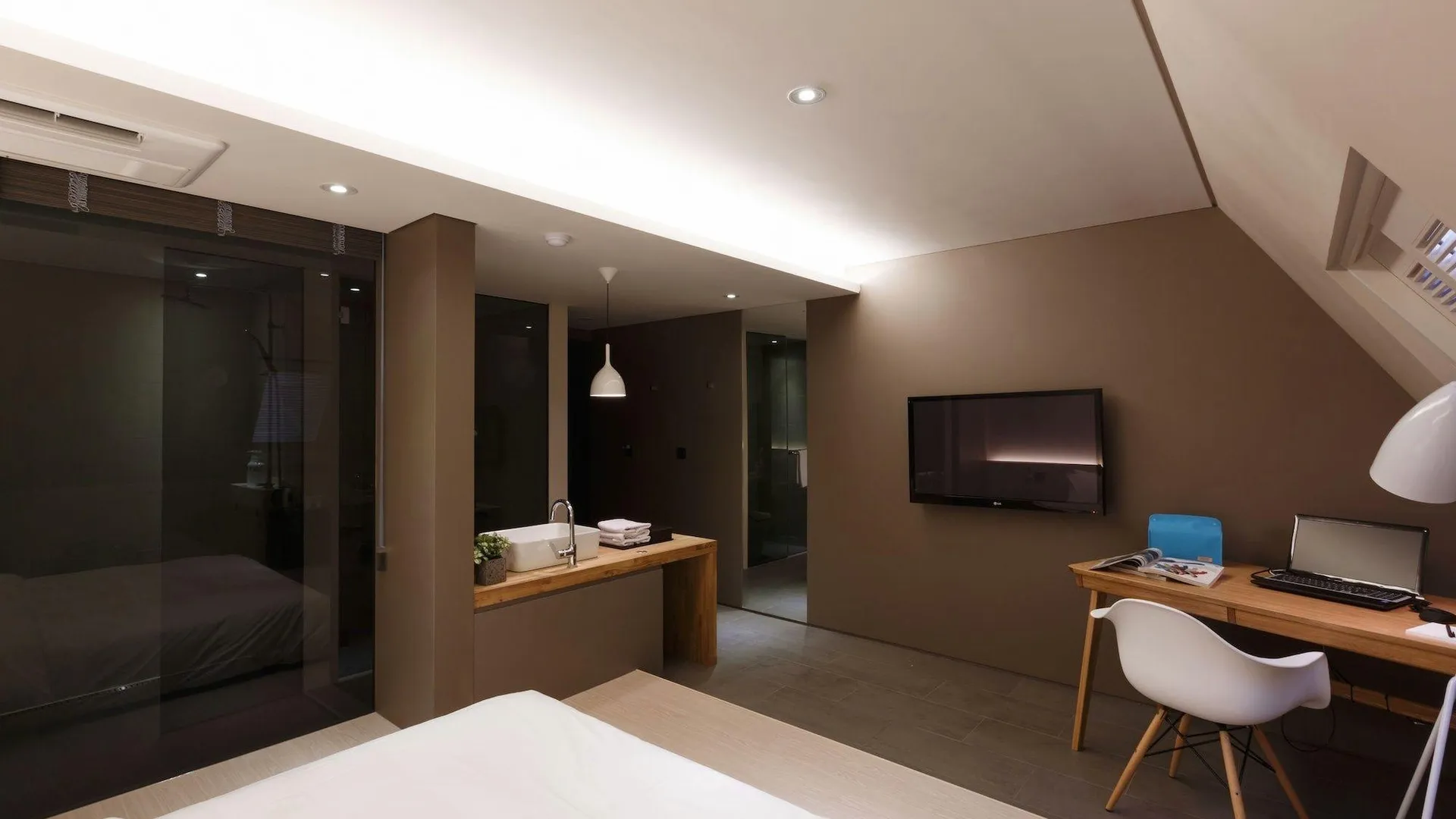 서울 에이치 호텔 3성급 호텔 스위트룸