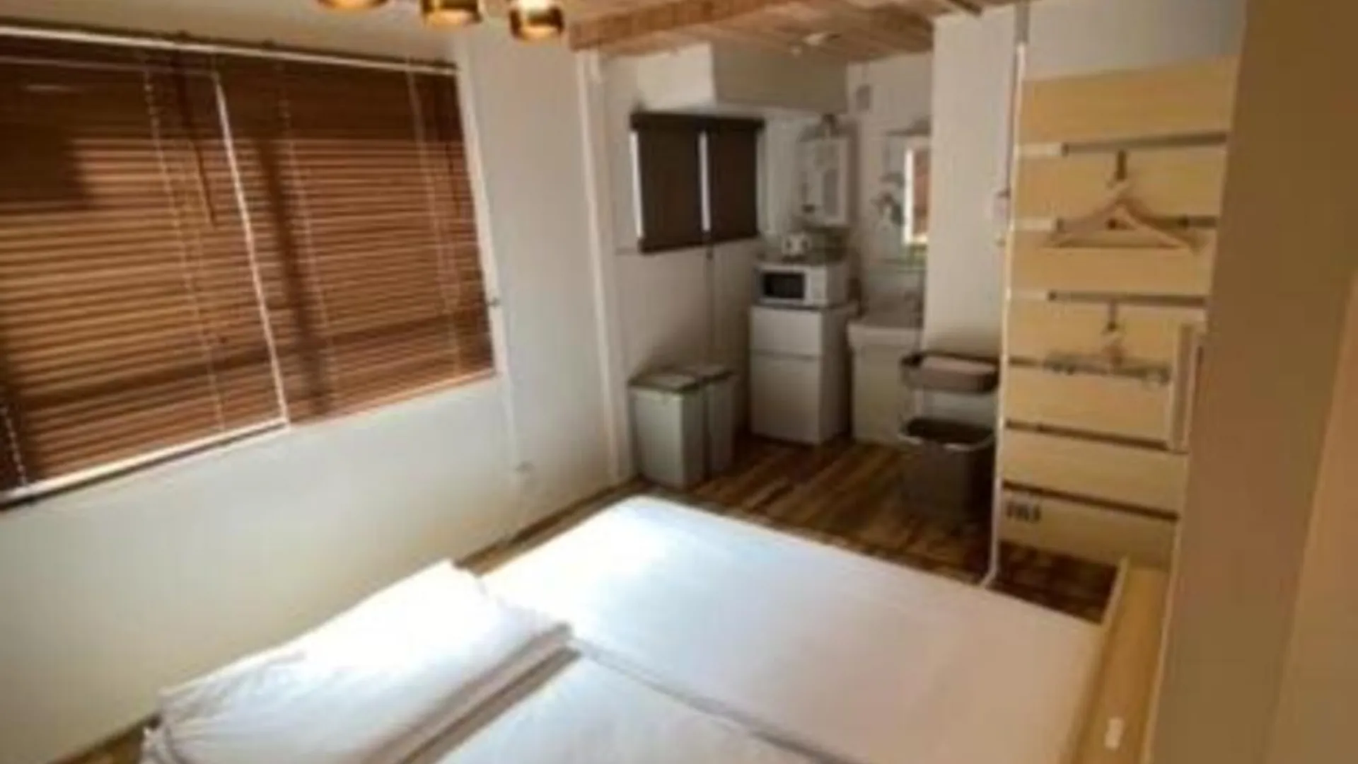 후쿠오카 코인 호스텔 텐진 2성급 호텔 스위트룸