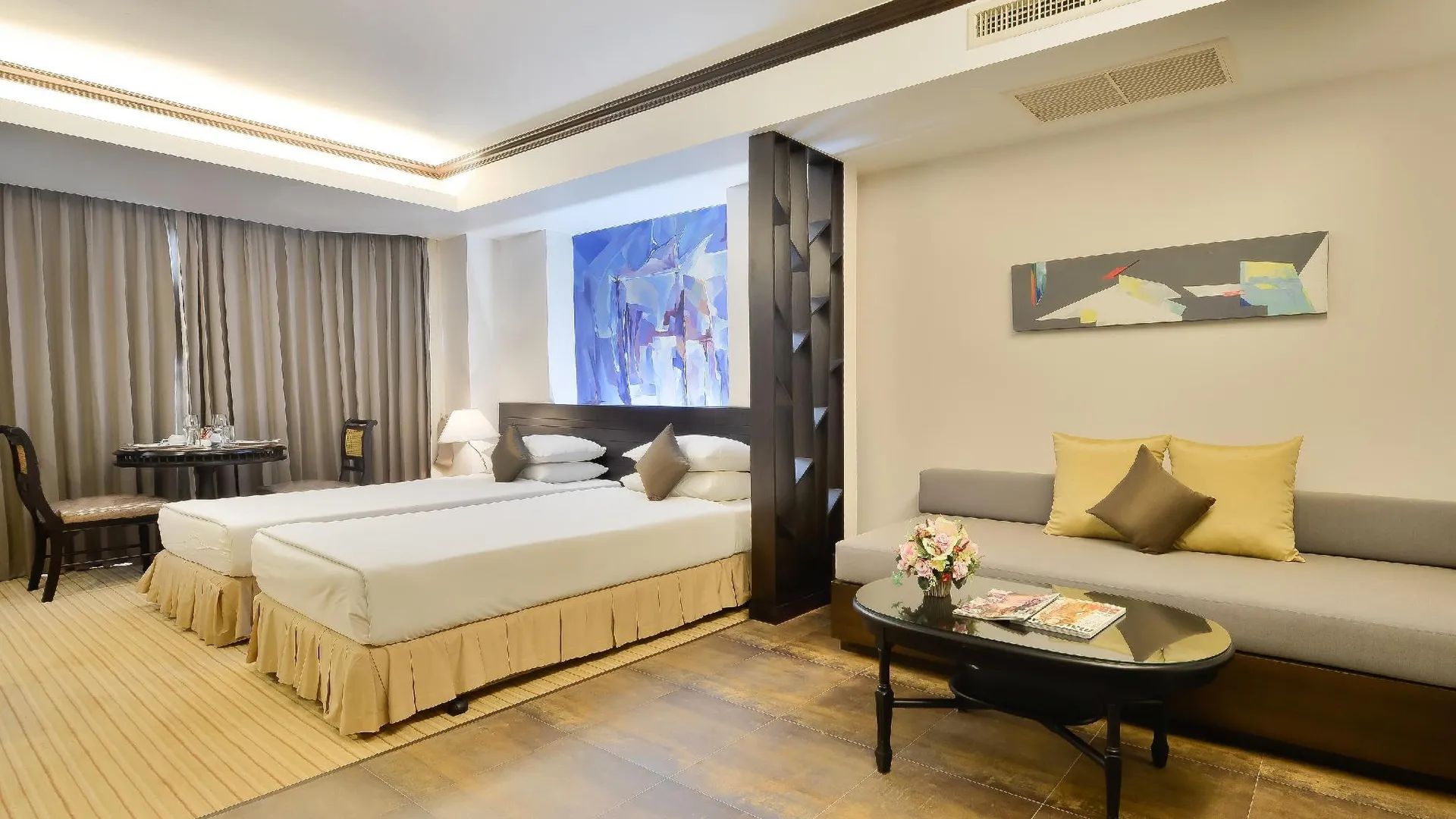 방콕 더 그랜드 사톤 호텔 4성급 호텔 전망