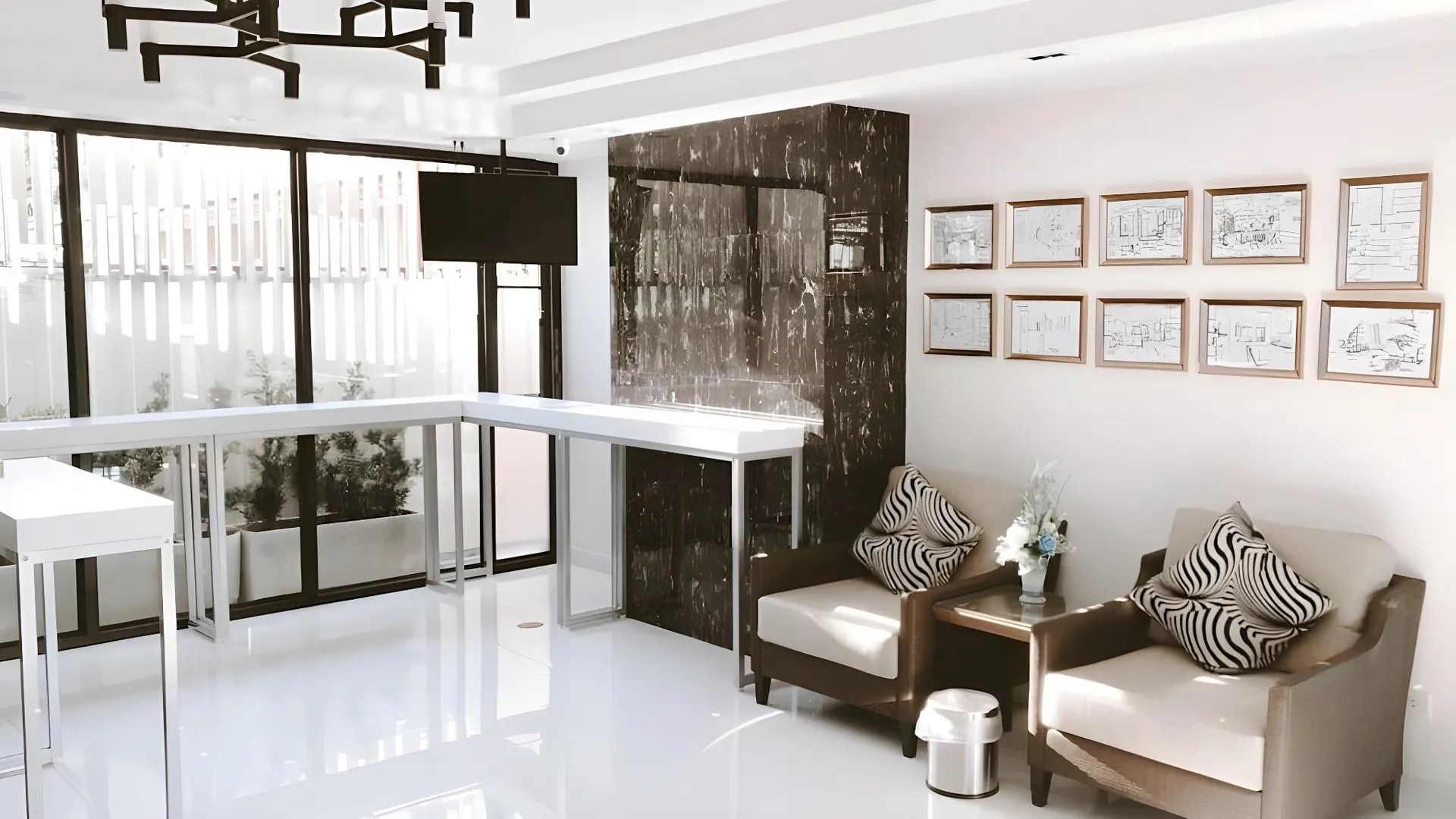 방콕 아이케어 레지던스 앤 호텔 3성급 호텔 외관