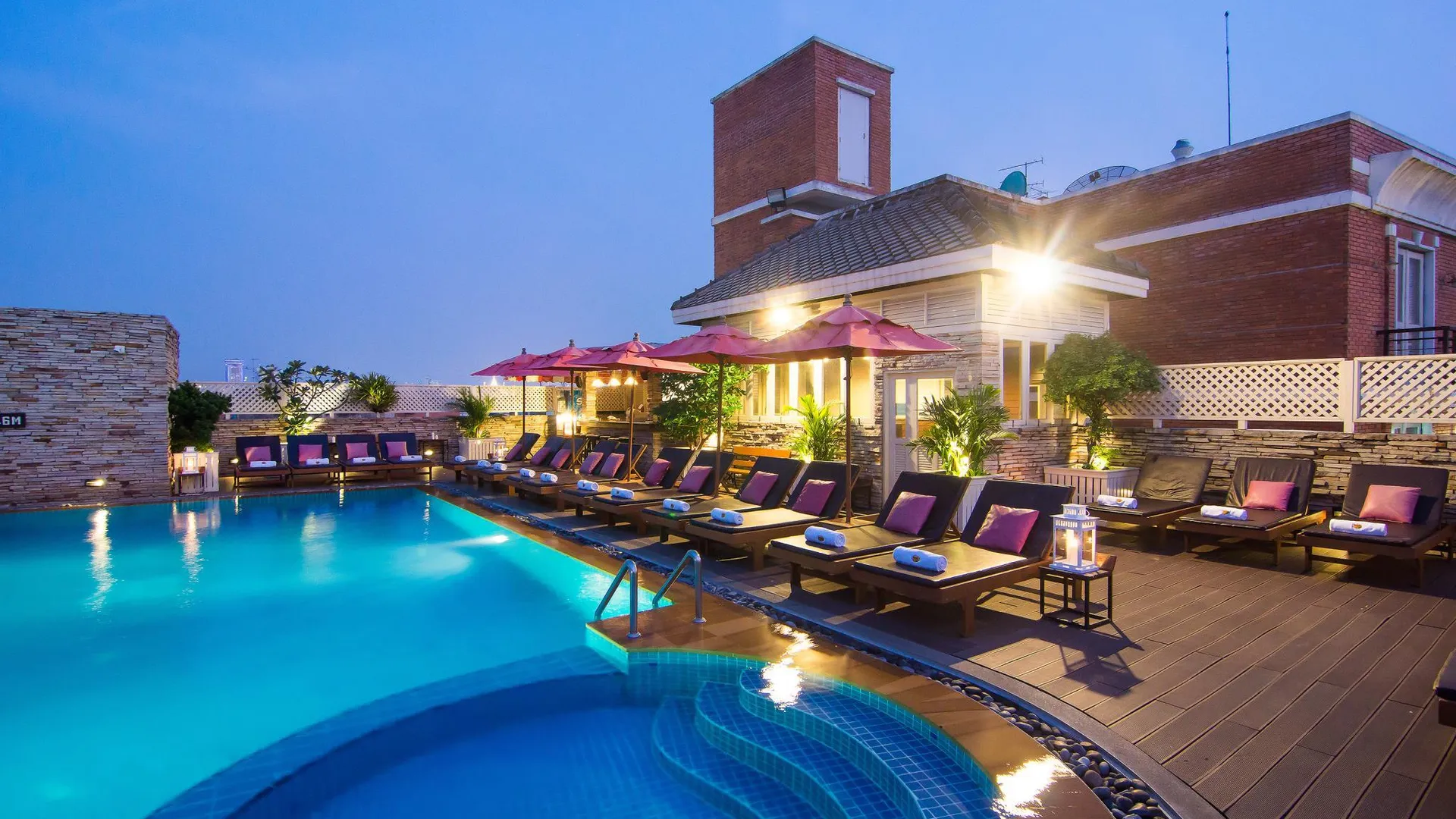 방콕 버디 로지 호텔 4성급 호텔 스위트룸