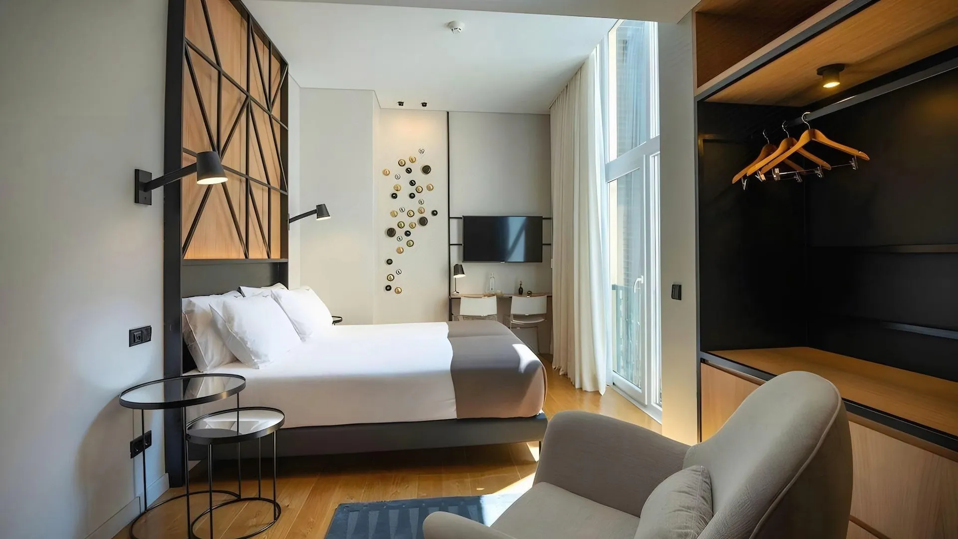 리스본 페라리아 XVI FLH 호텔스 리스보아 4성급 호텔 스위트룸