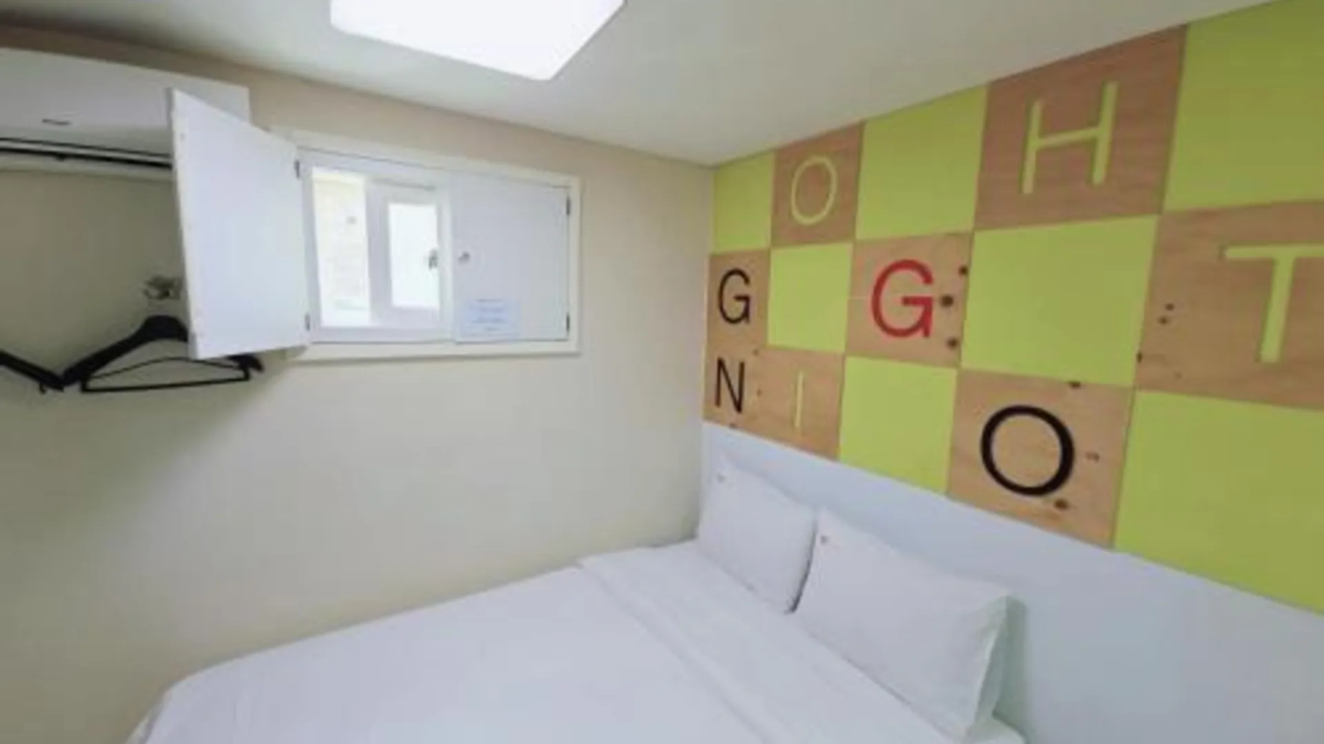 서울 나비 모텔 호텔 객실