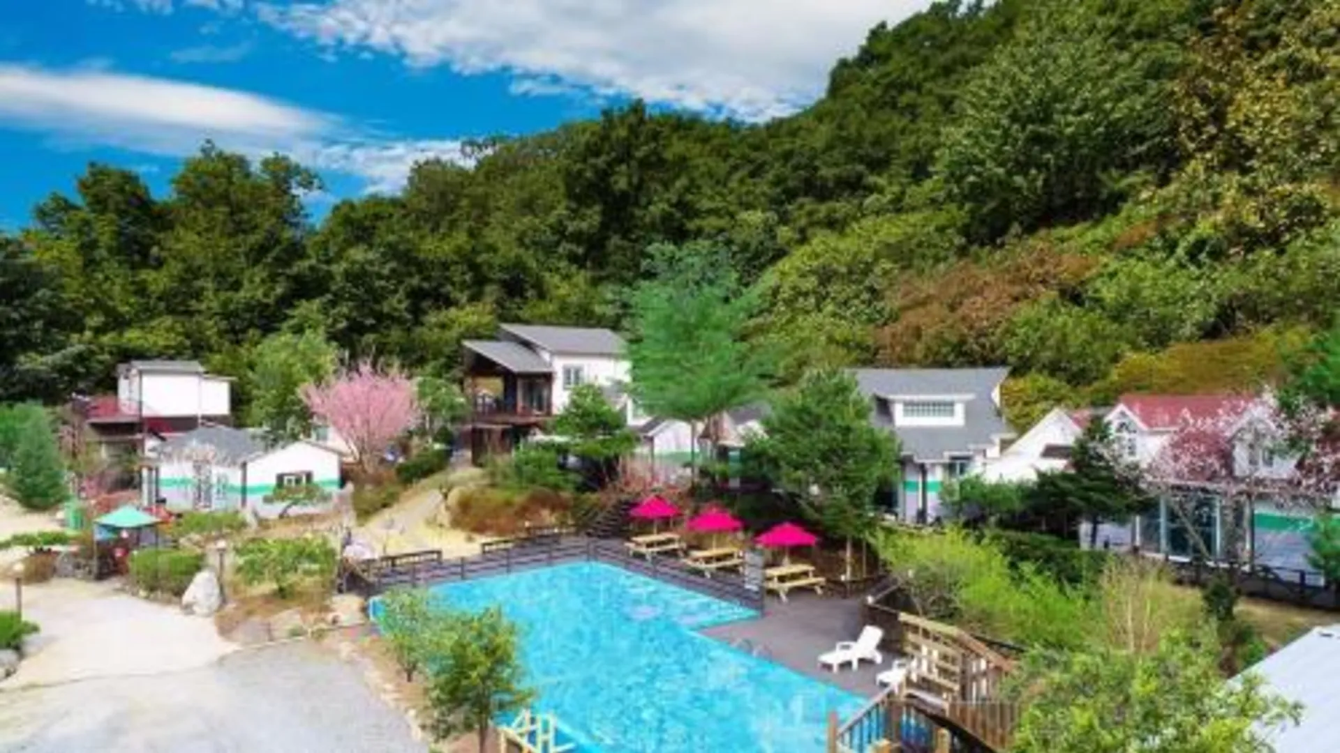 가평 가평 아띠랑스 펜션 2성급 게스트하우스 외관