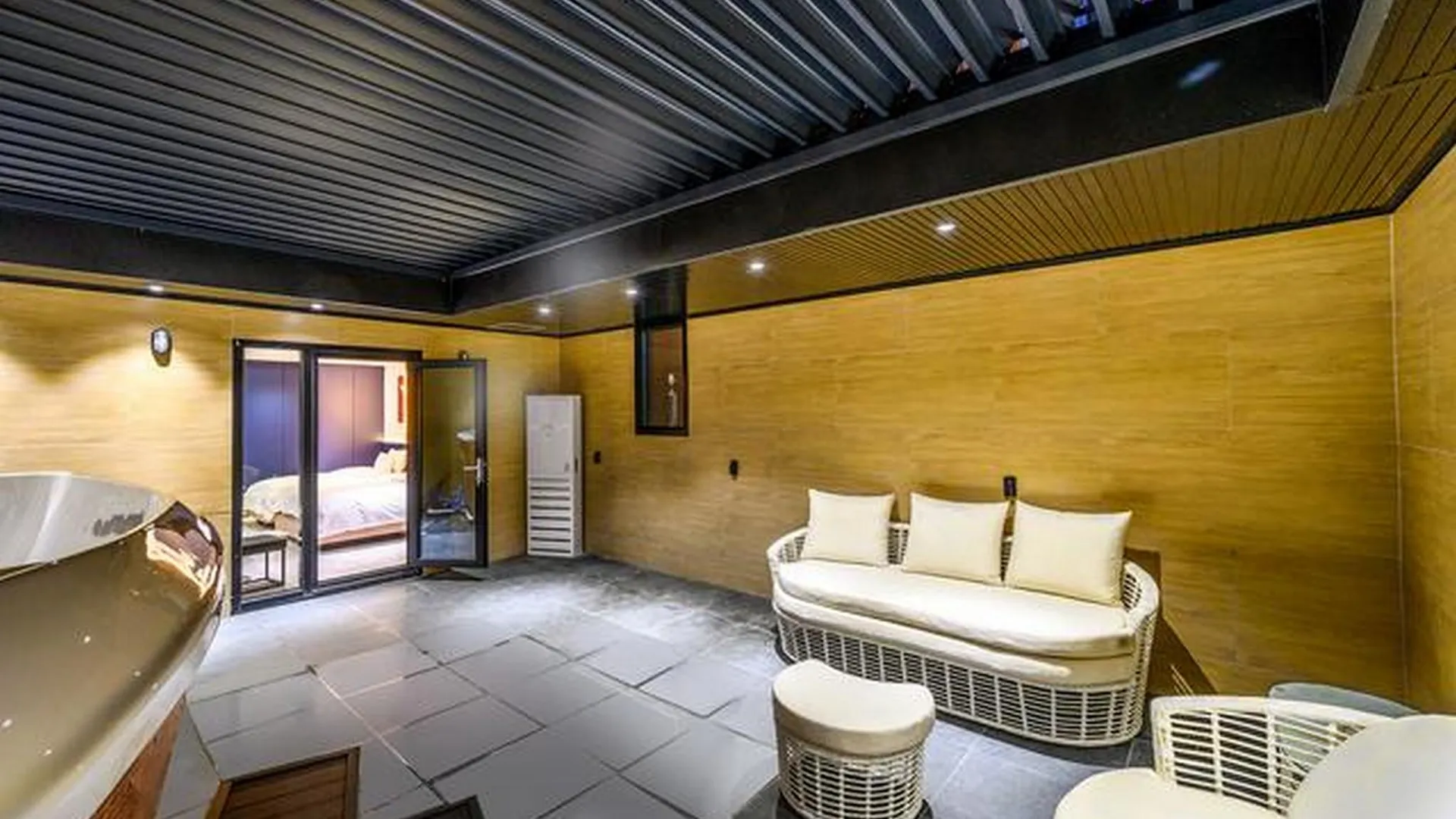 전주 전주 산정동 호텔 감스테이 호텔 외관