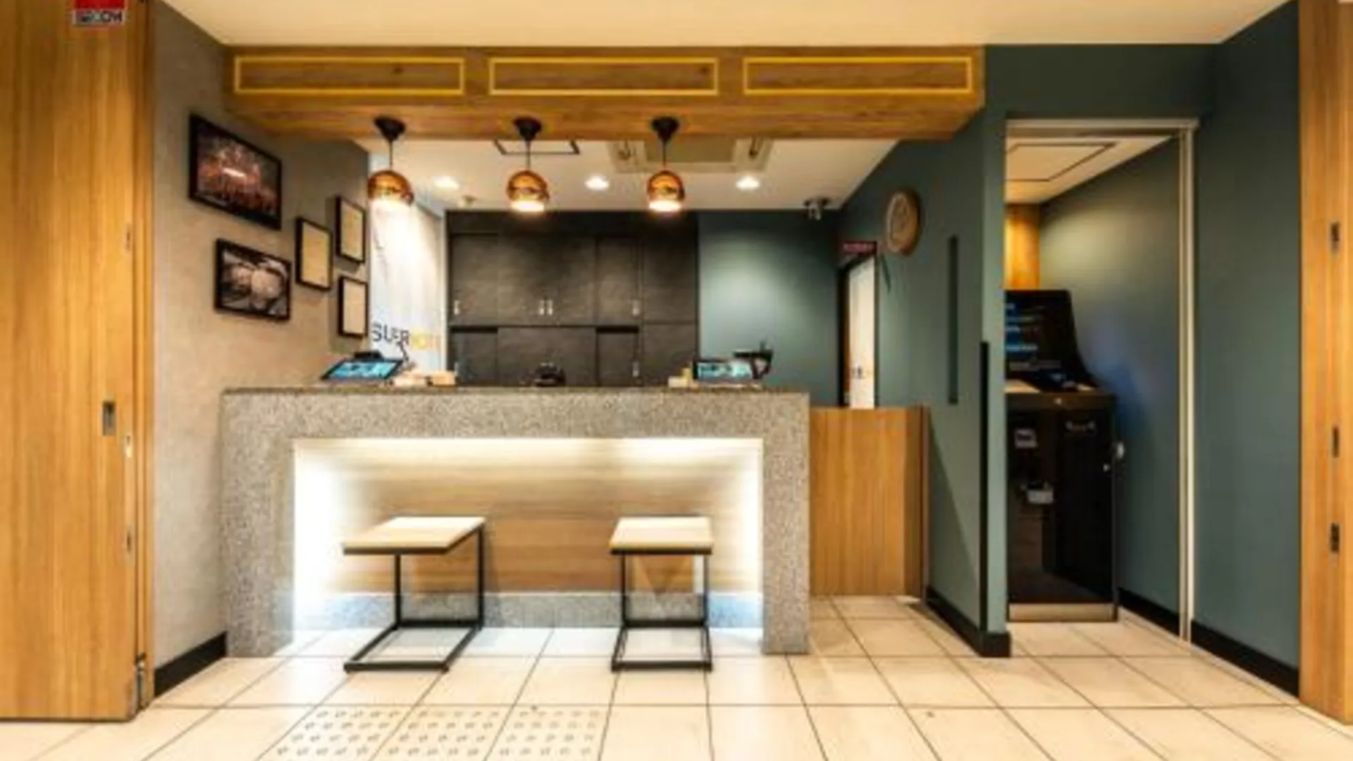 오사카 Super Hotel JR Shin-Osaka Higashiguchi 3성급 호텔 수영장