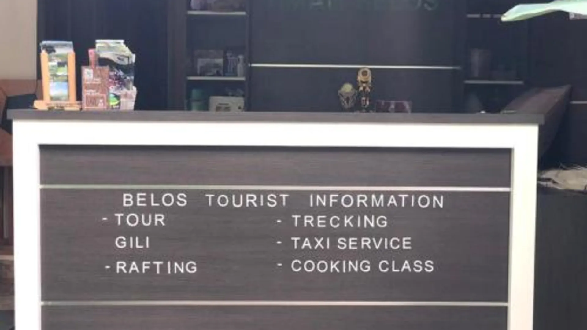 발리 Umah Belos 2성급 게스트하우스 수영장