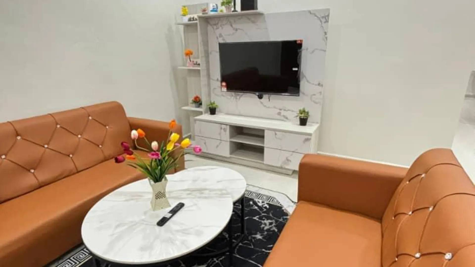 코타바루 판타이 차하야 부란 (PCB)의 프라이빗 하우스 (111m², 침실 1개, 프라이빗 욕실 2개) 2성급 싱글룸 외관