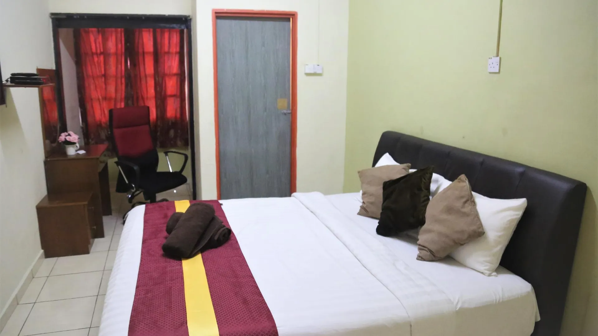 카메론 하일랜즈 캠못지 버짓 호텔 2성급 호텔 수영장