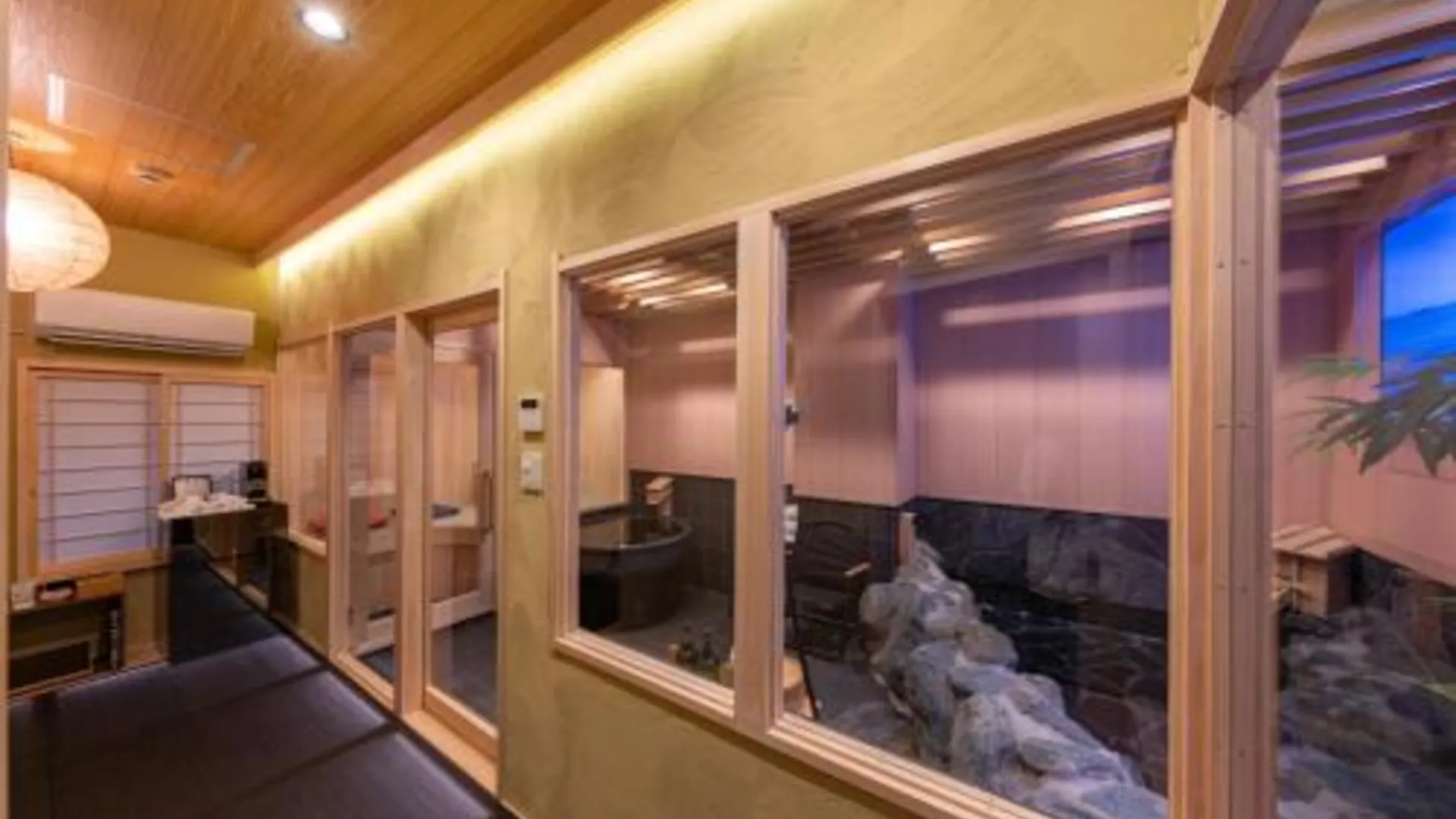 오사카 타케노야 5성급 호텔 수영장