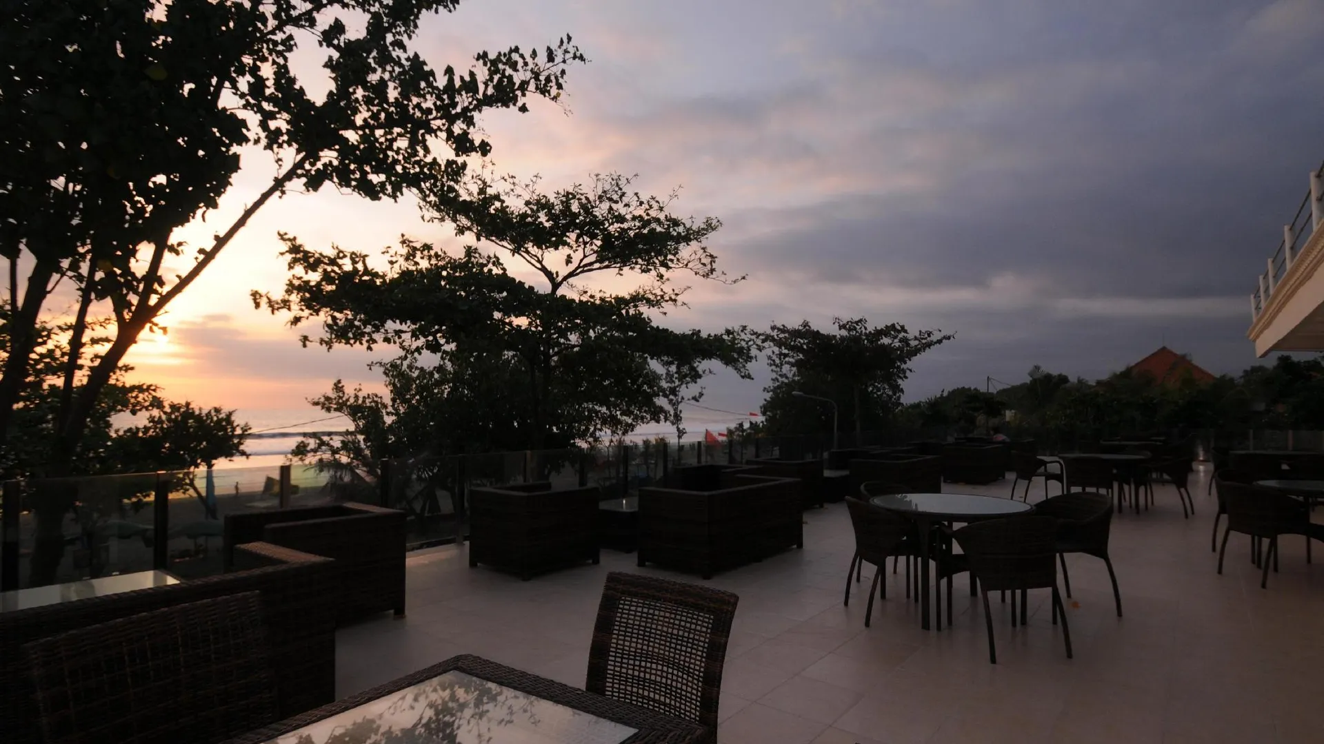 발리 멜라스티 비치 리조트 앤 스파 3성급 호텔 수영장