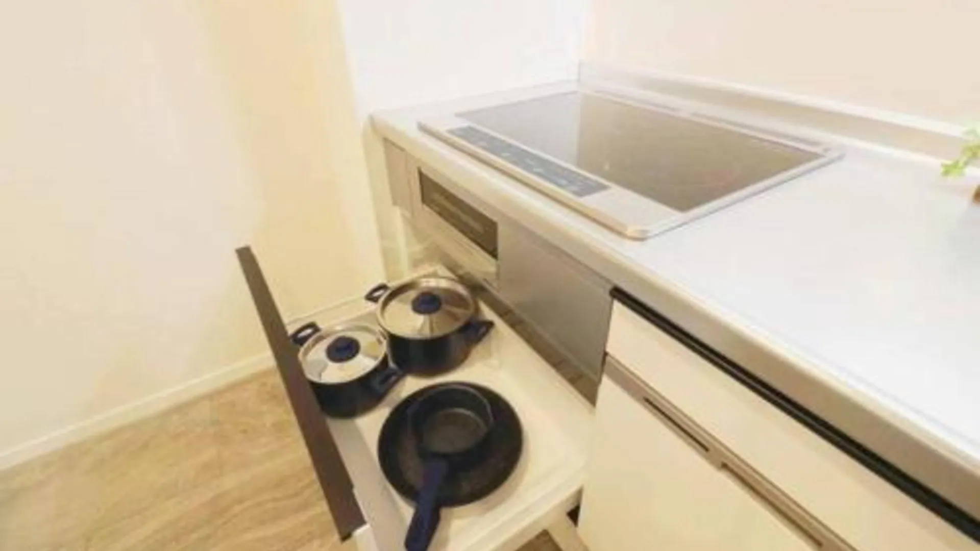 오사카 Shin Osaka Grand Heights SG51 3성급 싱글룸 객실