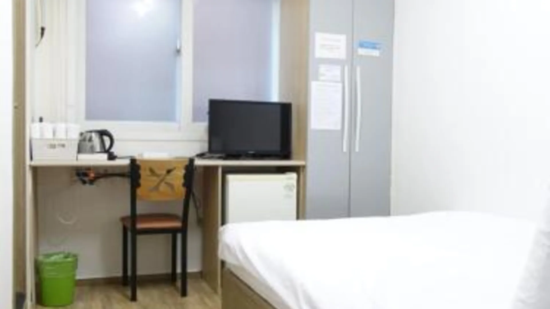 서울 강남 썬시티 게스트하우스 1성급 호텔 스위트룸