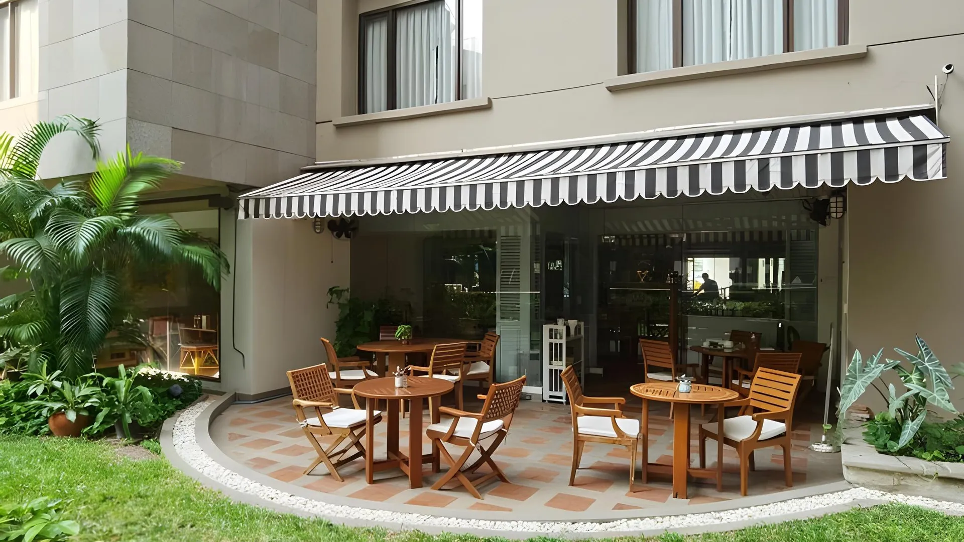 방콕 실롬 세린 호텔 4성급 호텔 전망