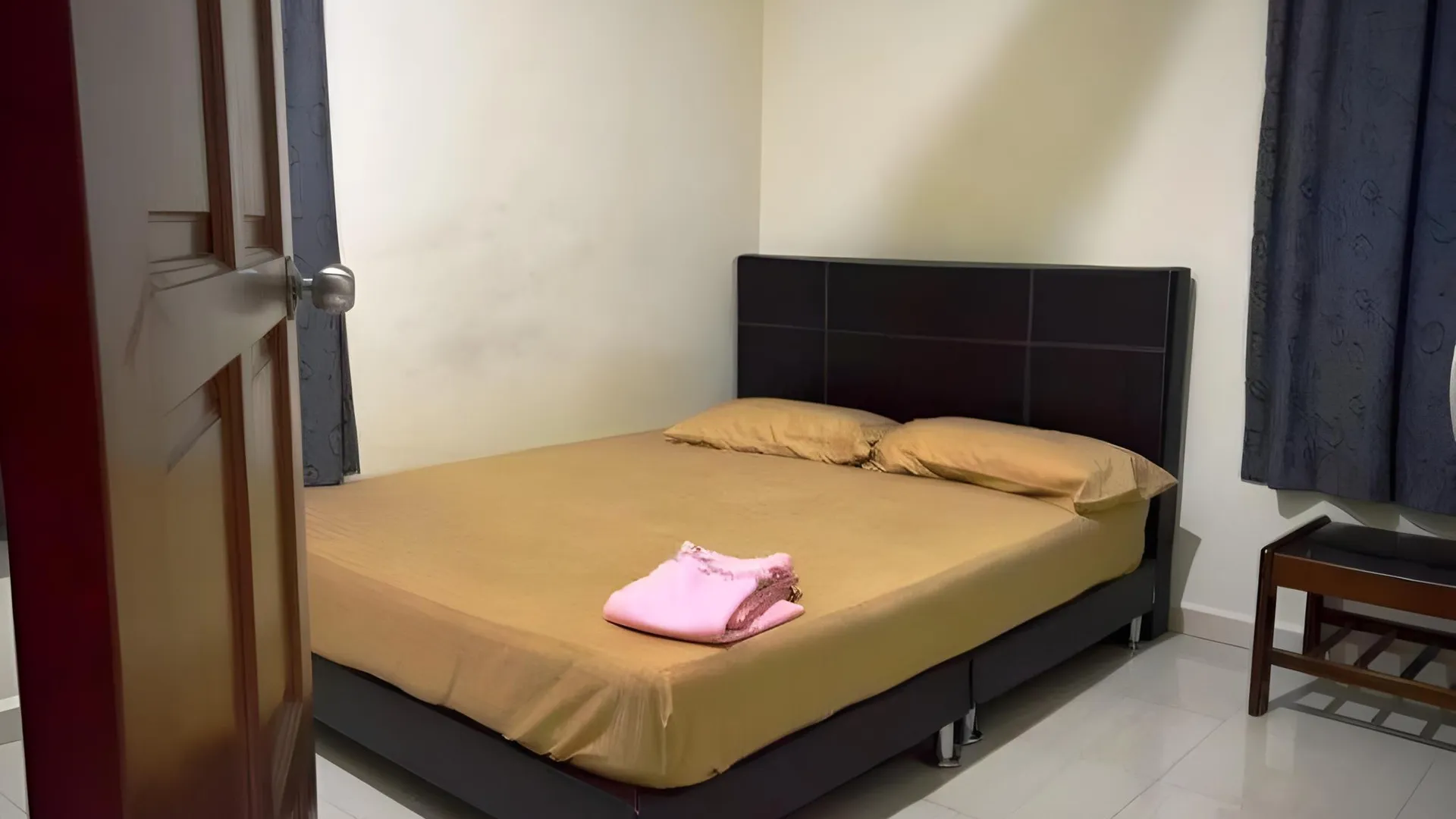 둥군 쿠알라둥운의 아파트먼트 (m², 침실 1개, 프라이빗 욕실 1개) 2성급 싱글룸 객실