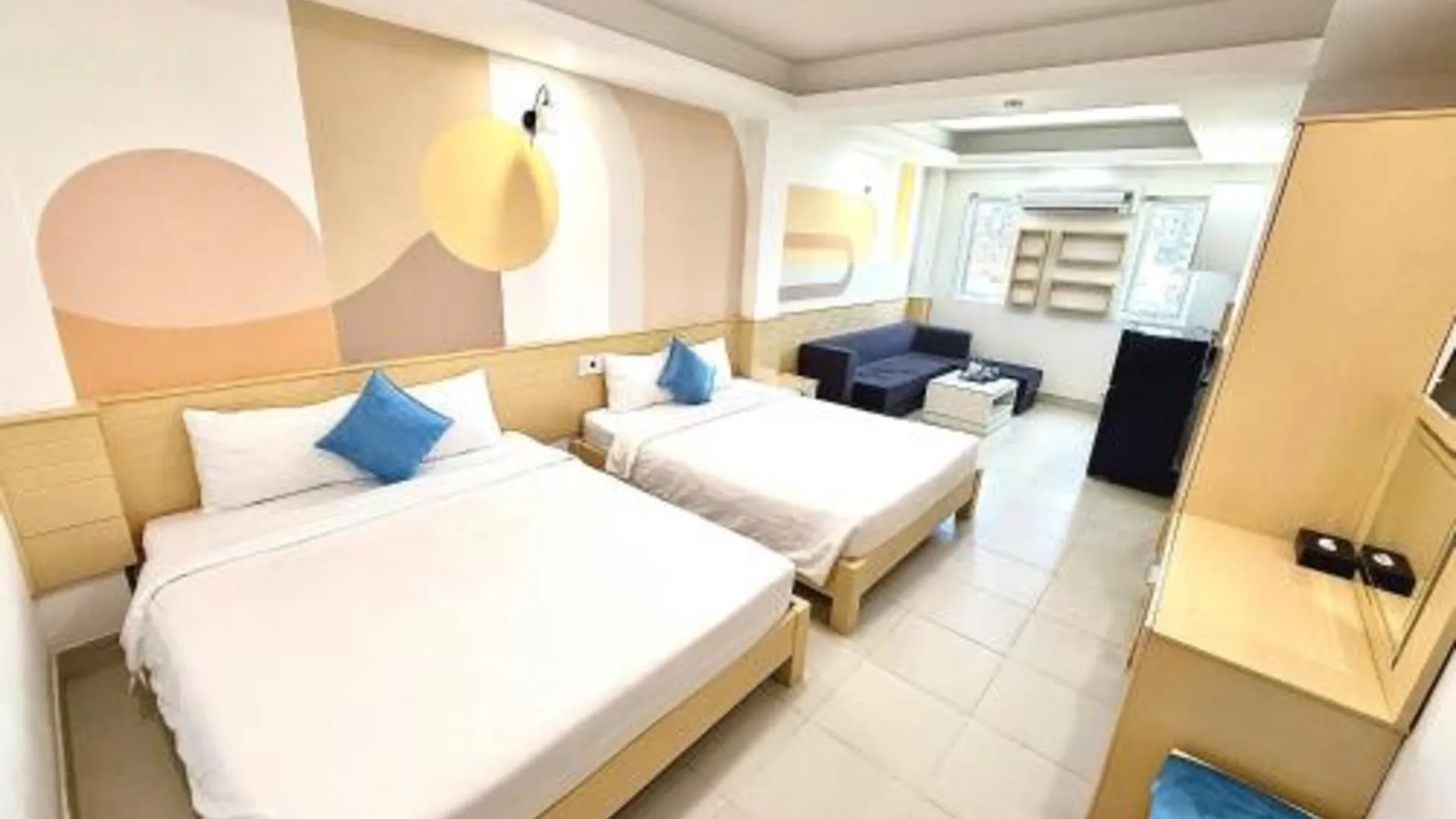 다낭 씨참 다낭 2성급 호텔 스위트룸