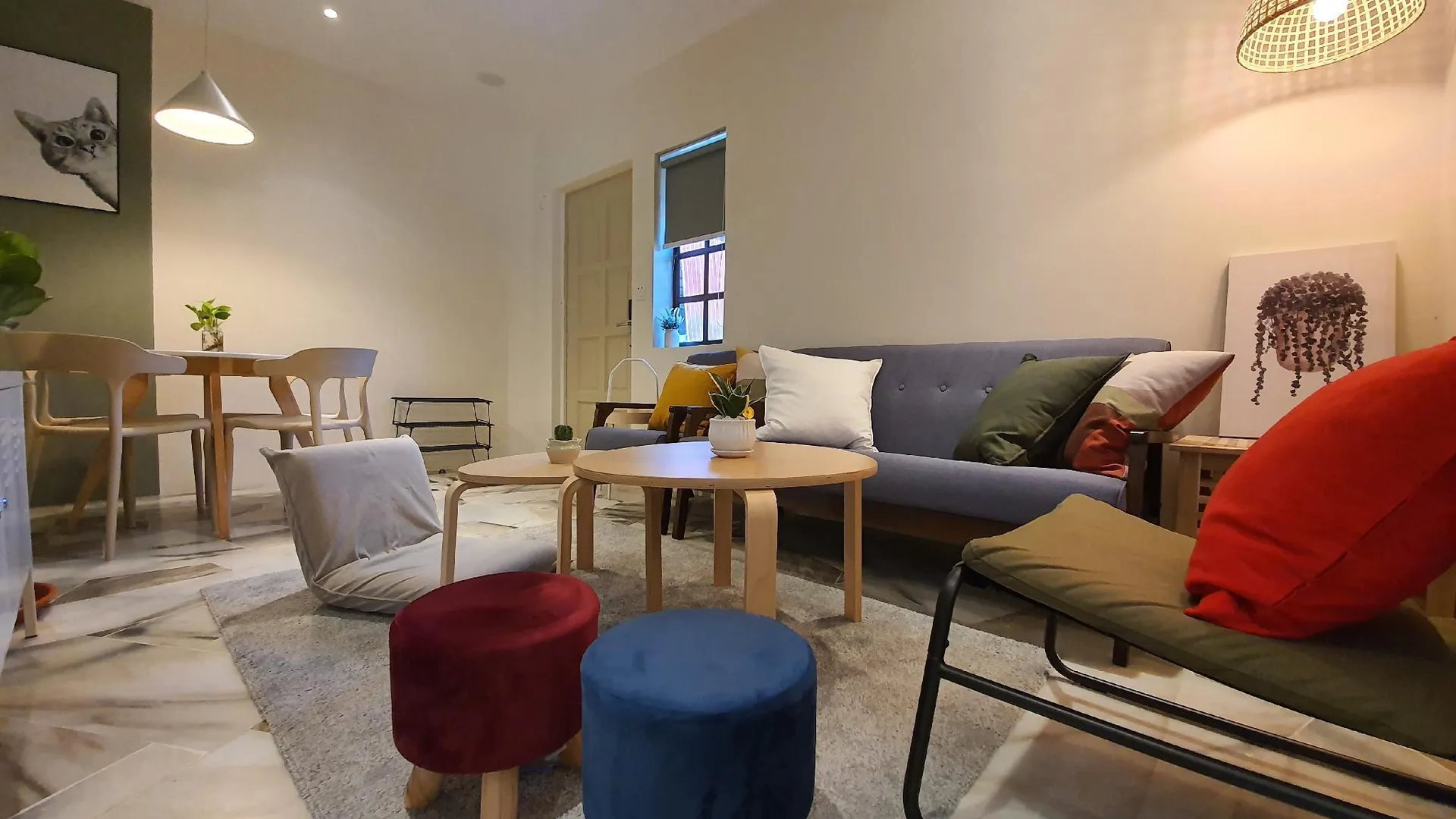 젠자롬 젠자롬의 프라이빗 하우스 (160m², 침실 2개, 프라이빗 욕실 1개) 3성급 게스트하우스 로비