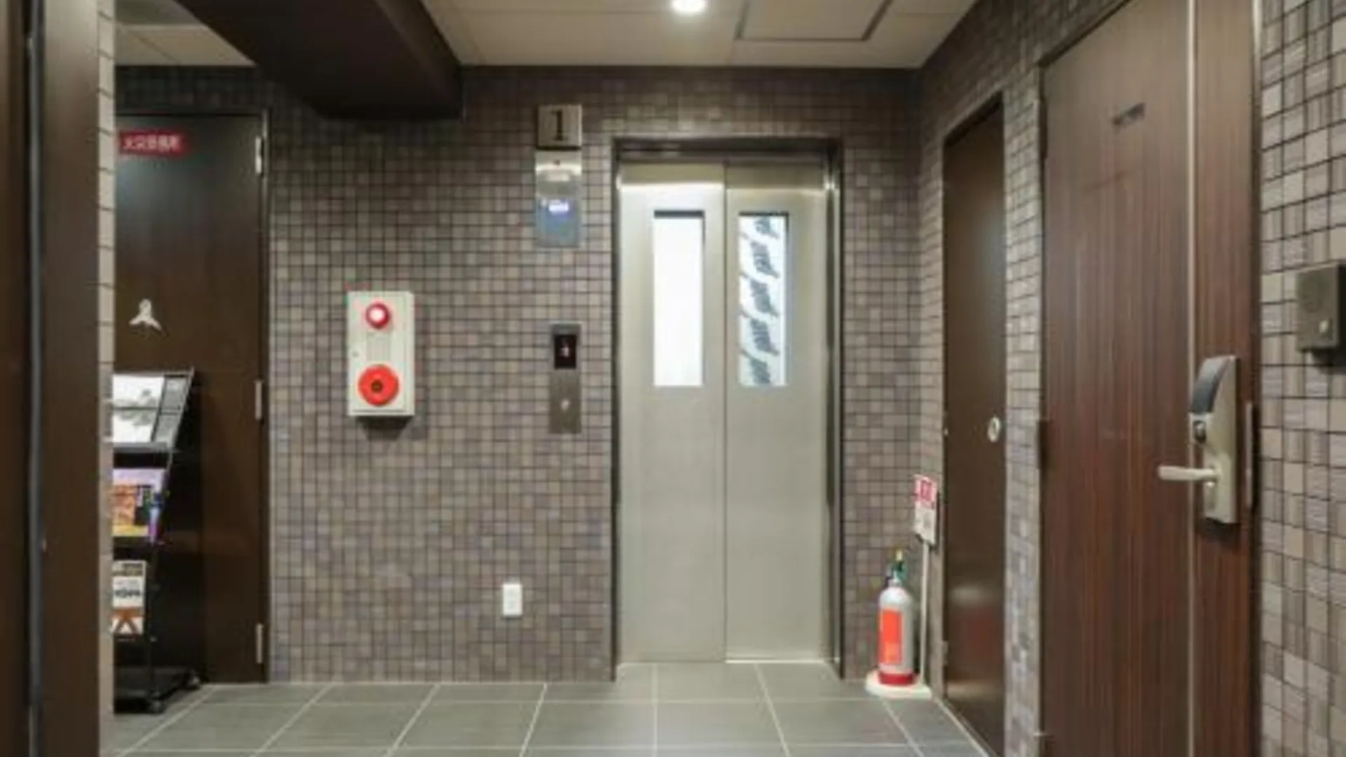 교토 이나 하우스 기온 4성급 게스트하우스 레스토랑