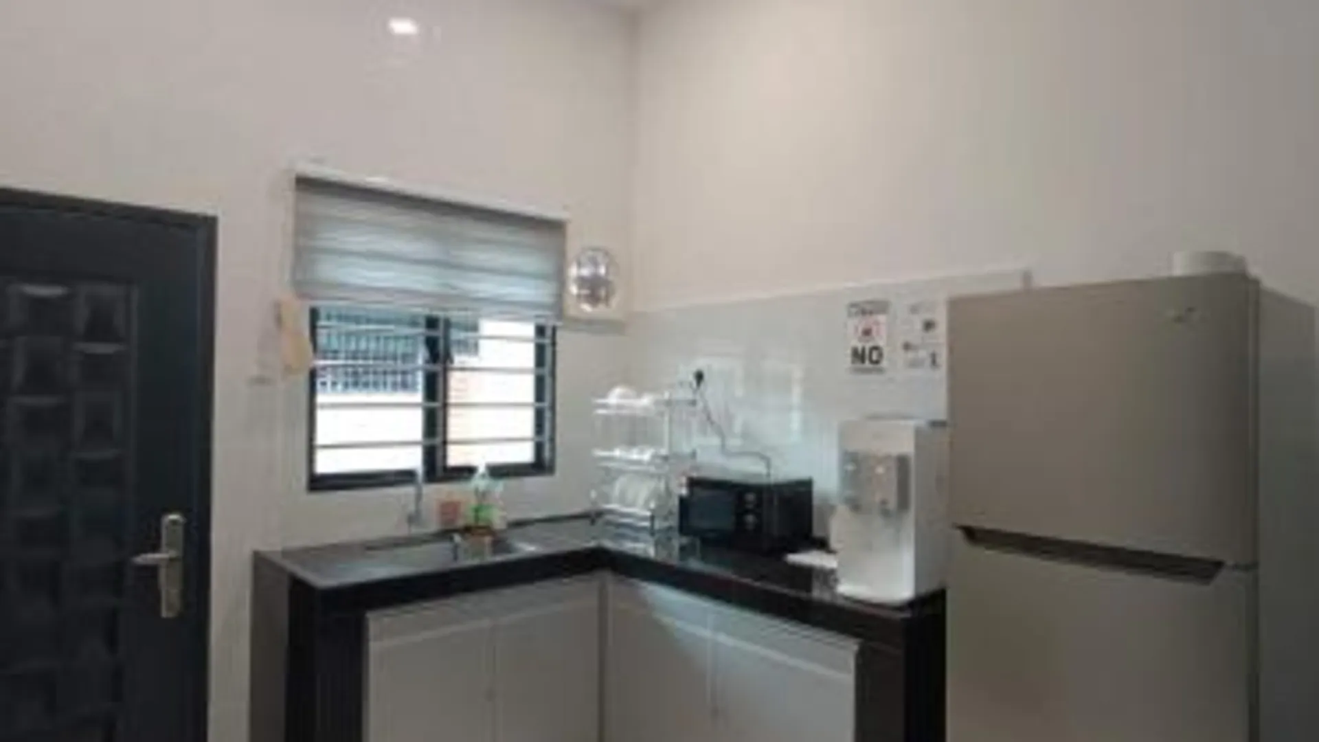 메르싱 반다르 머싱의 프라이빗 하우스 (120m², 침실 3개, 프라이빗 욕실 2개) 3성급 게스트하우스 로비