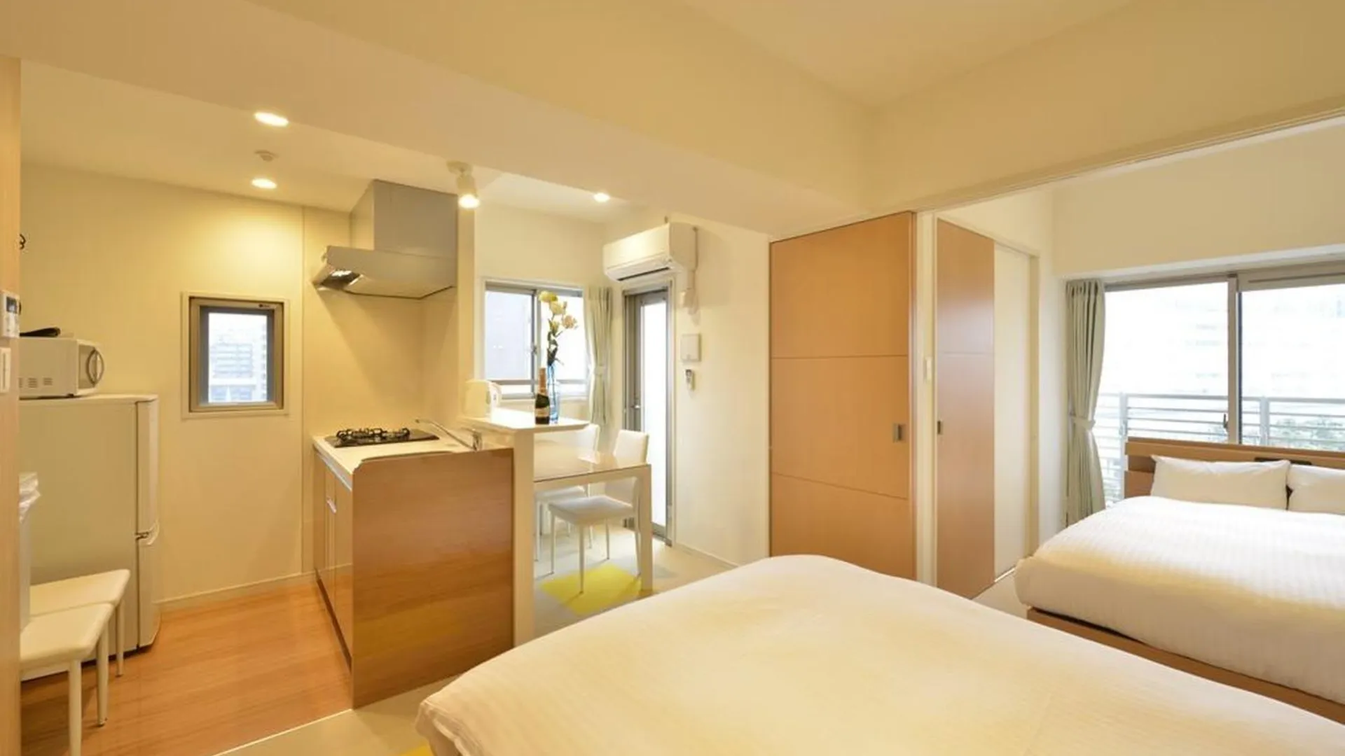 후쿠오카 레지던스 호텔 하카타 8  2성급 호텔 스위트룸